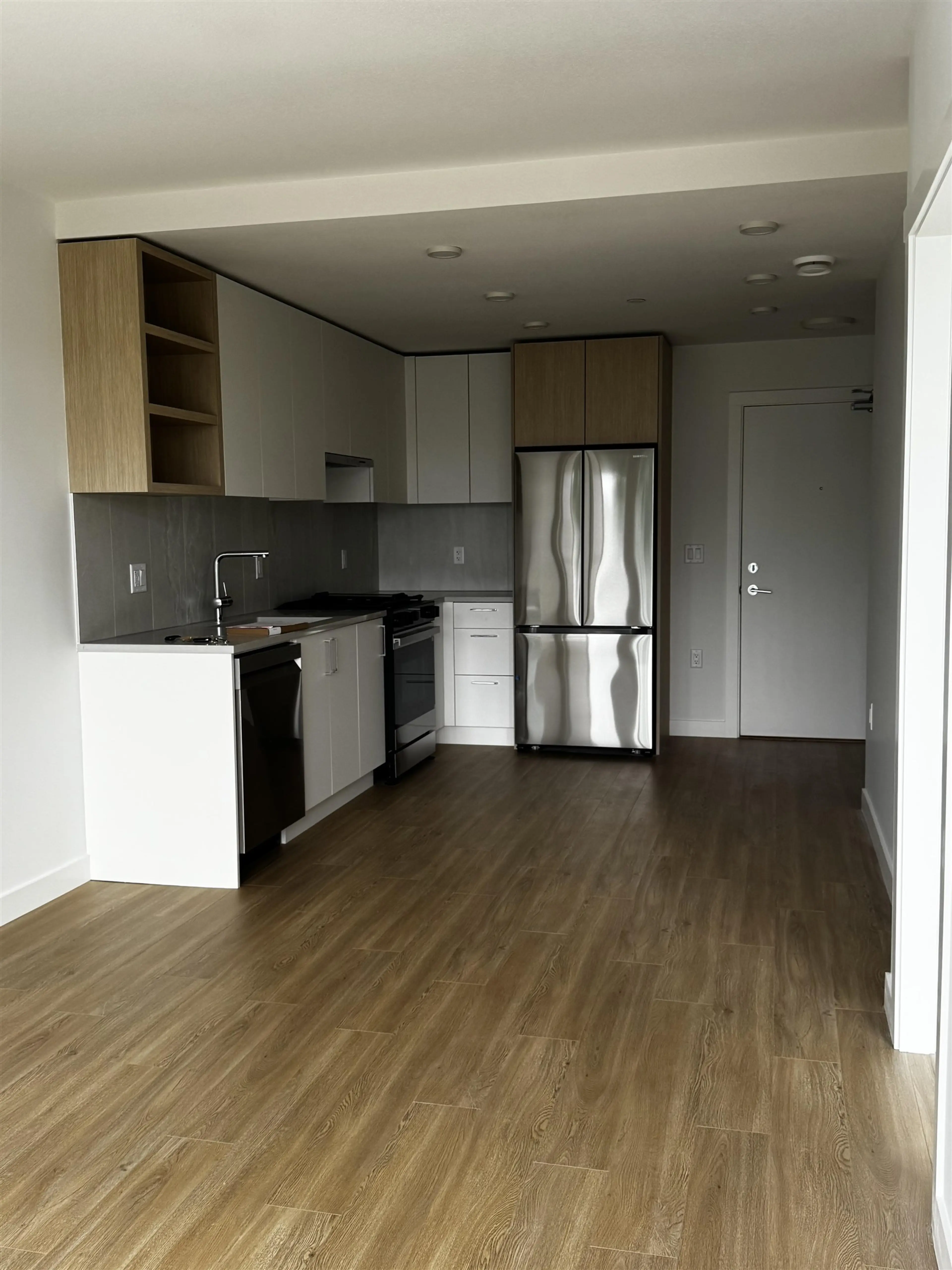 Property at #307 723 GROVER AVENUE, Coquitlam, BC