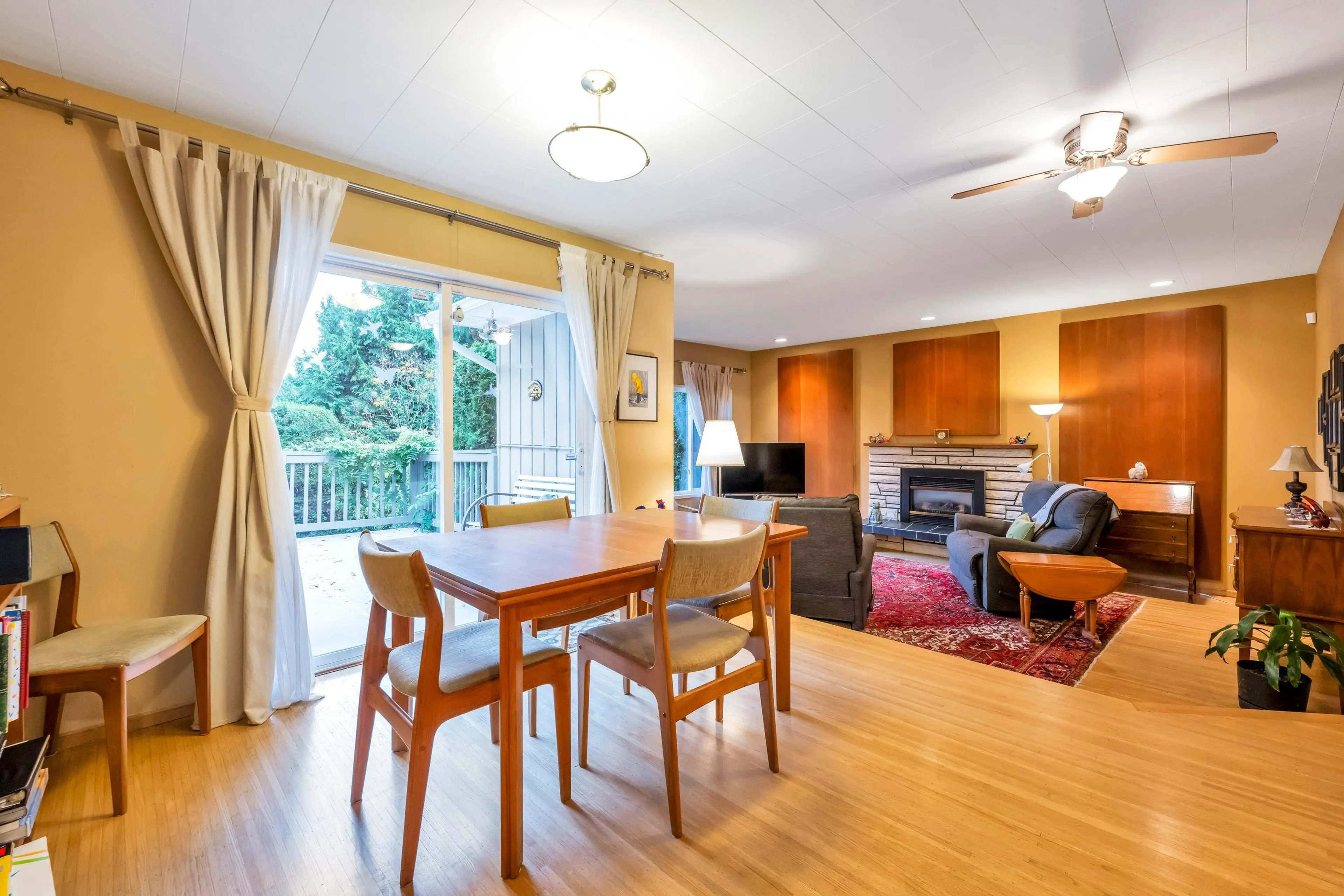Property at 1320 KENT STREET, White Rock, BC