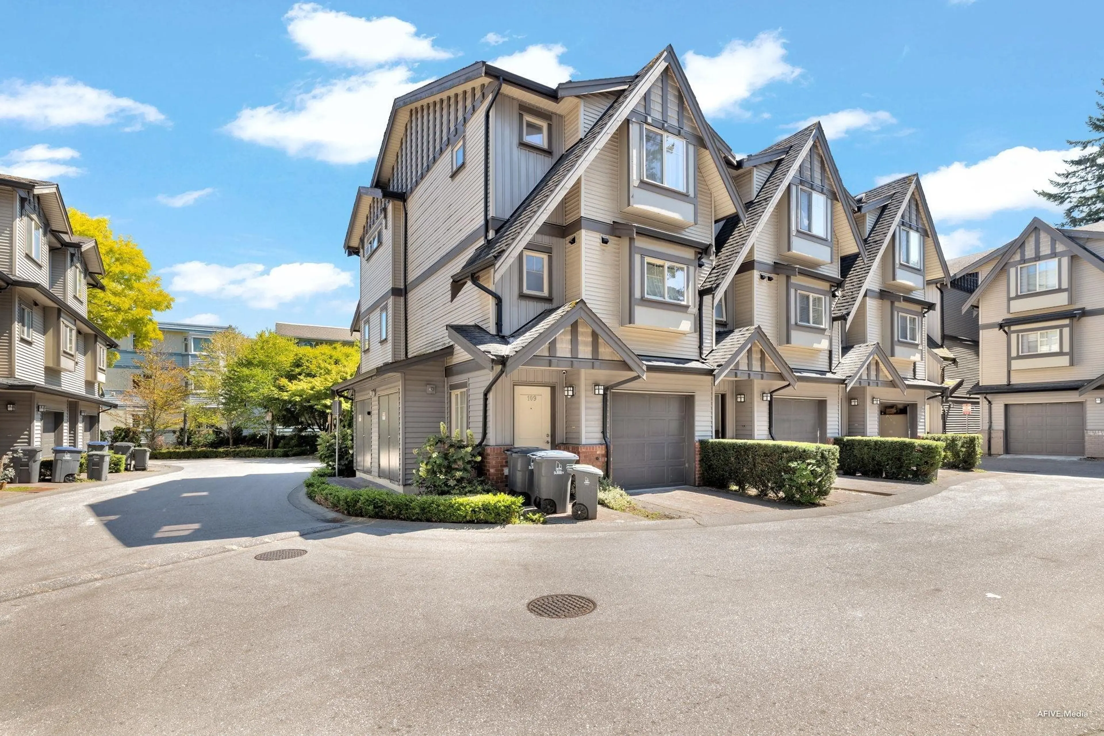 Property at #110 13368 72 AVENUE, Surrey, BC