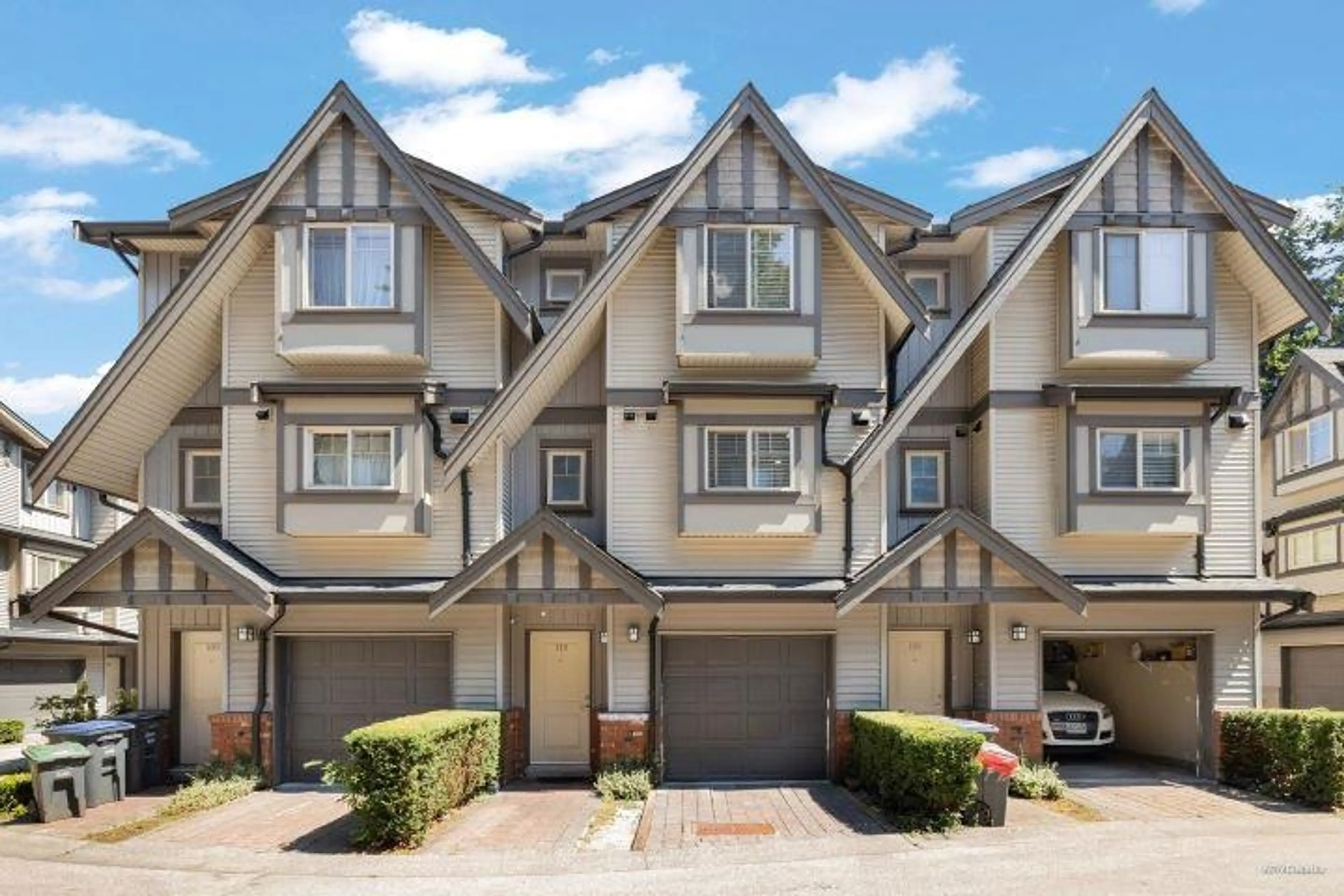 Property at #110 13368 72 AVENUE, Surrey, BC