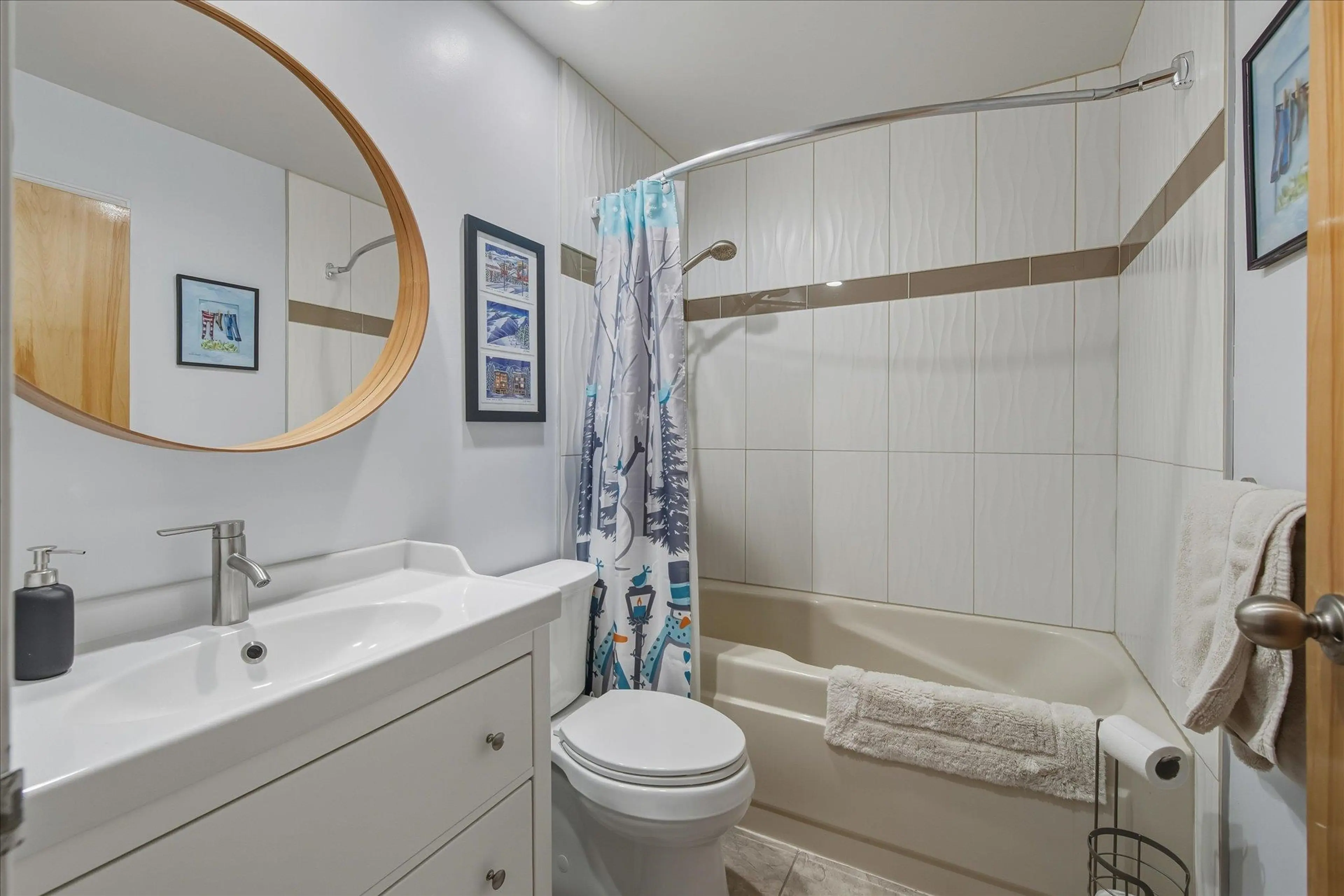 Property at #202 3050 HILLCREST DRIVE, Whistler, BC