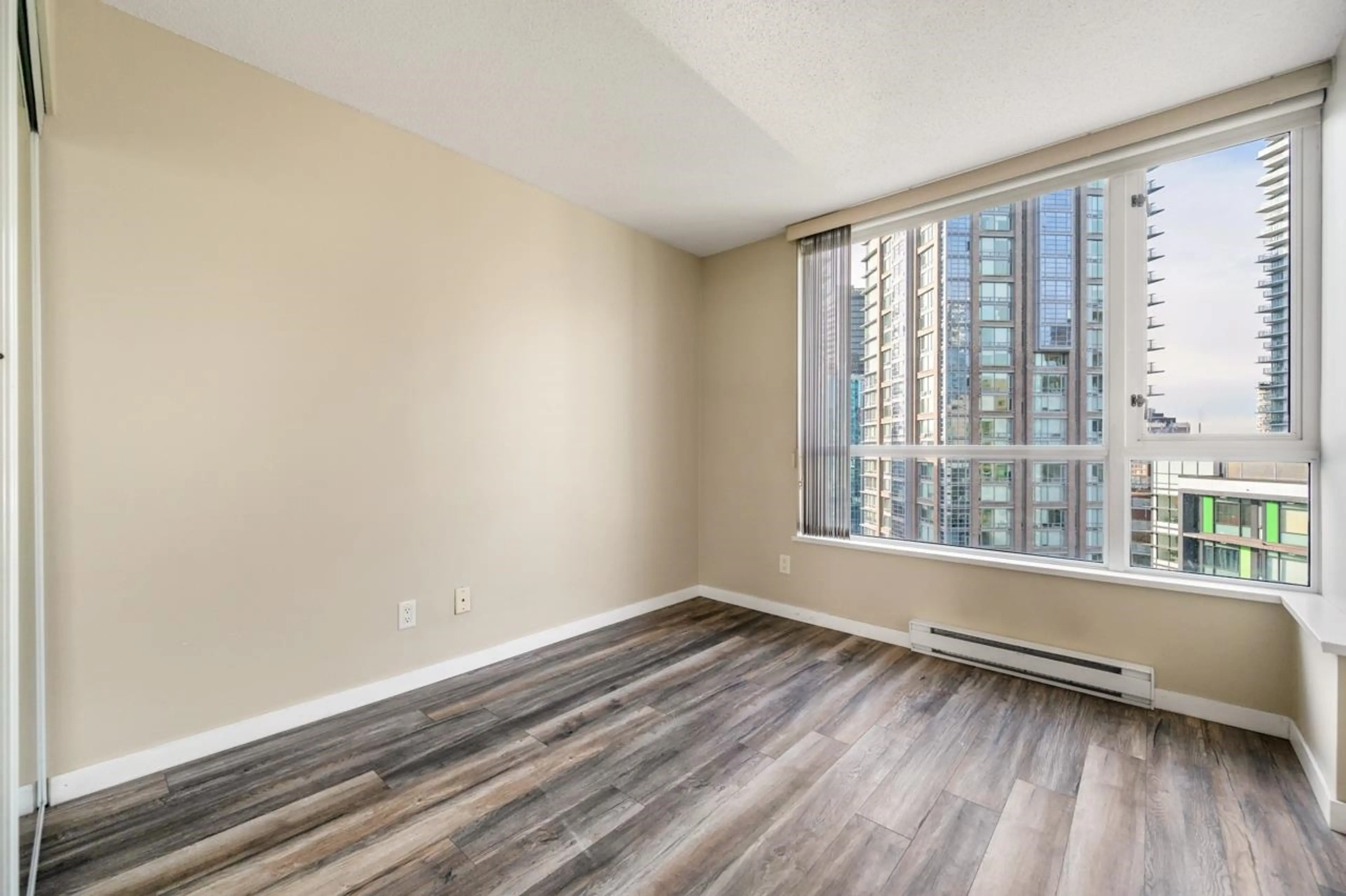 Property at #1606 1212 HOWE STREET, Vancouver, BC