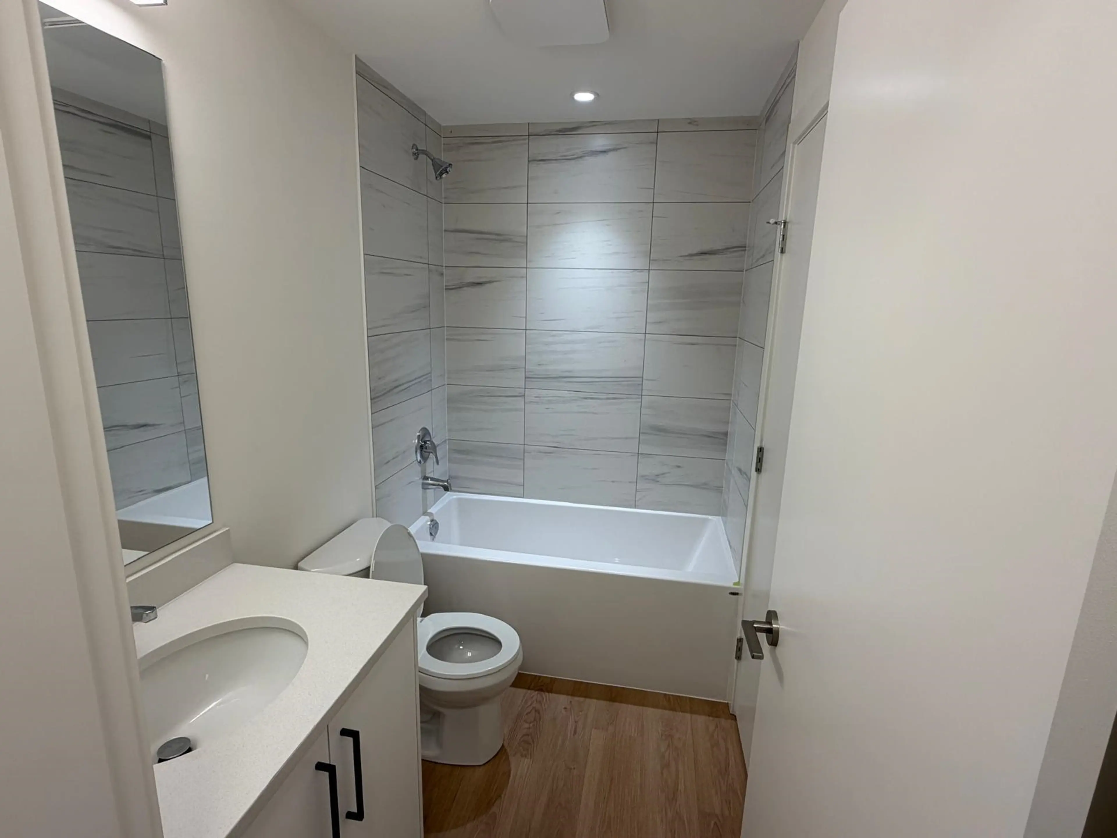 Property at #309 33816 SOUTH FRASER WAY, Abbotsford, BC