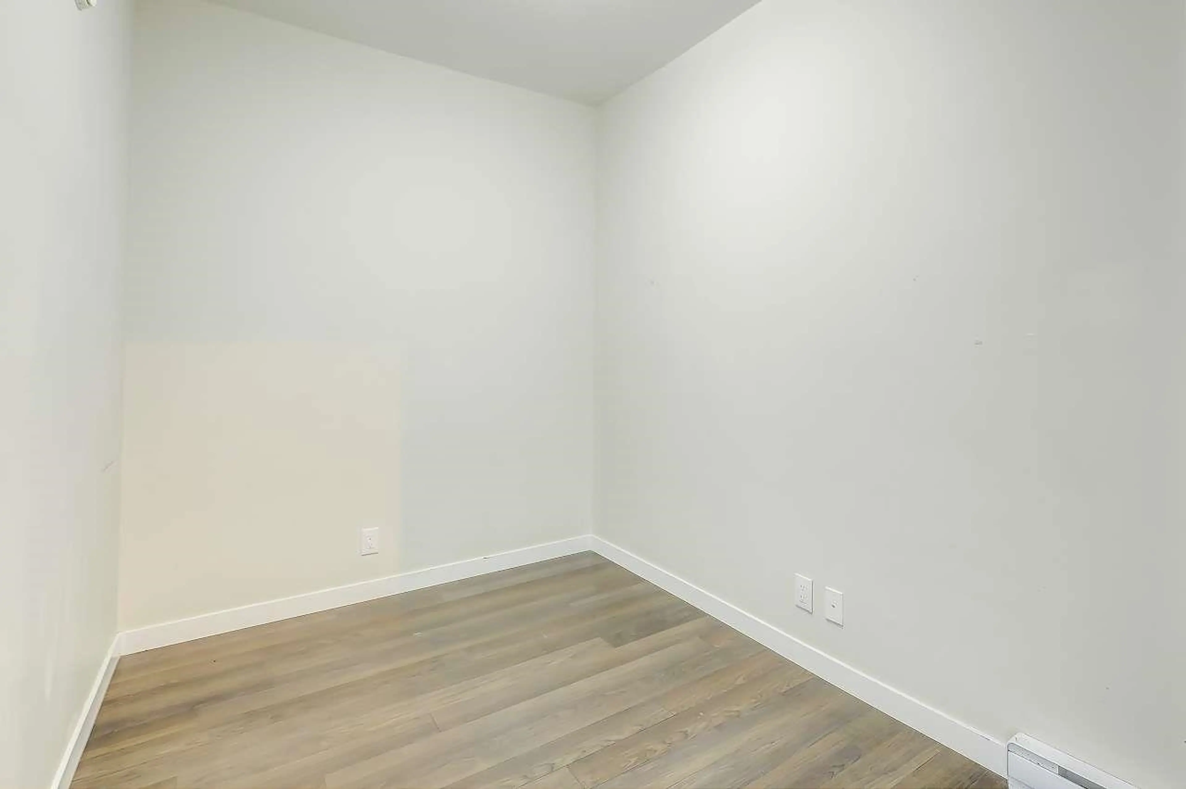 Property at #301 13228 OLD YALE ROAD, Surrey, BC