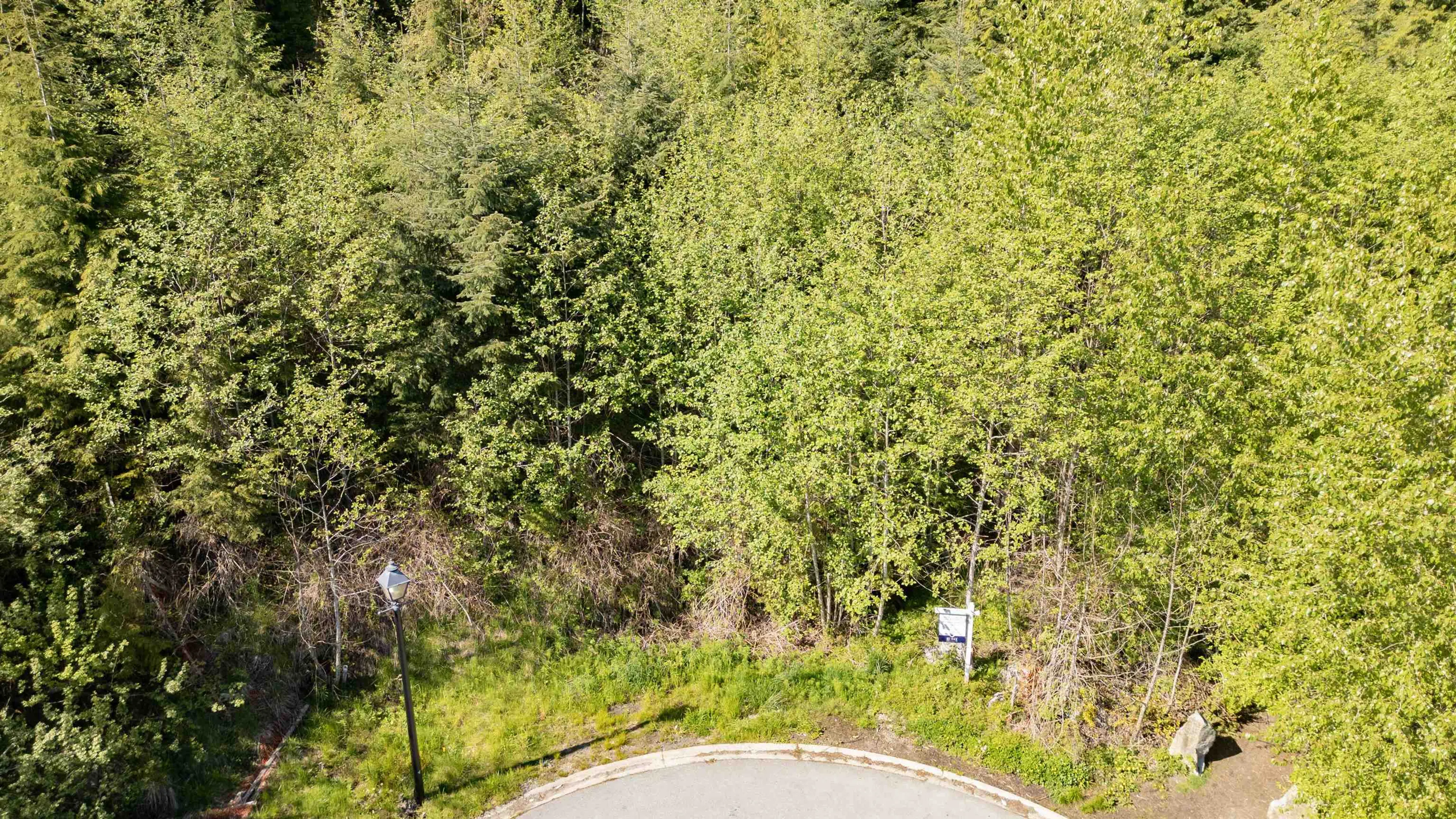 Property at 2307 KADLEC COURT, West Vancouver, BC