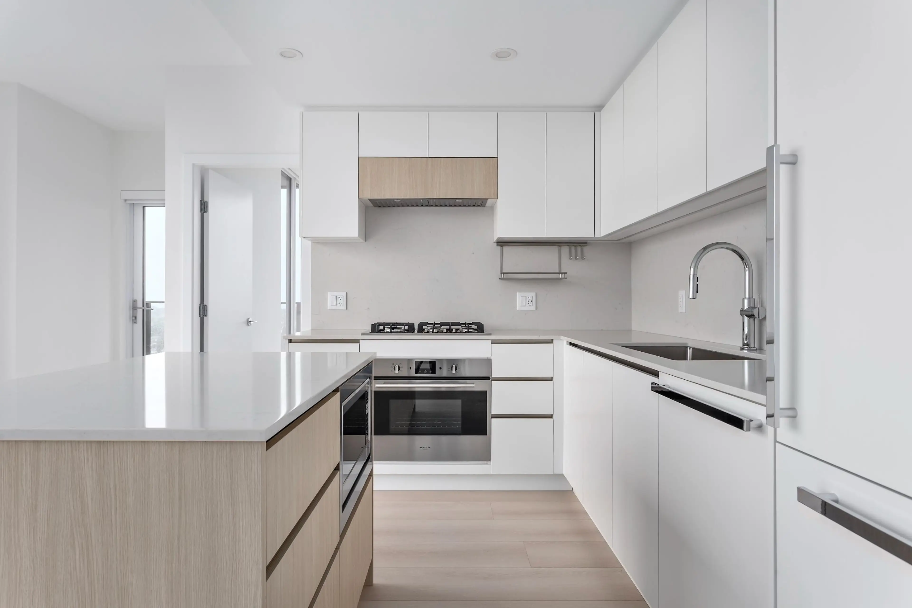 Property at #409 13573 98A AVENUE, Surrey, BC