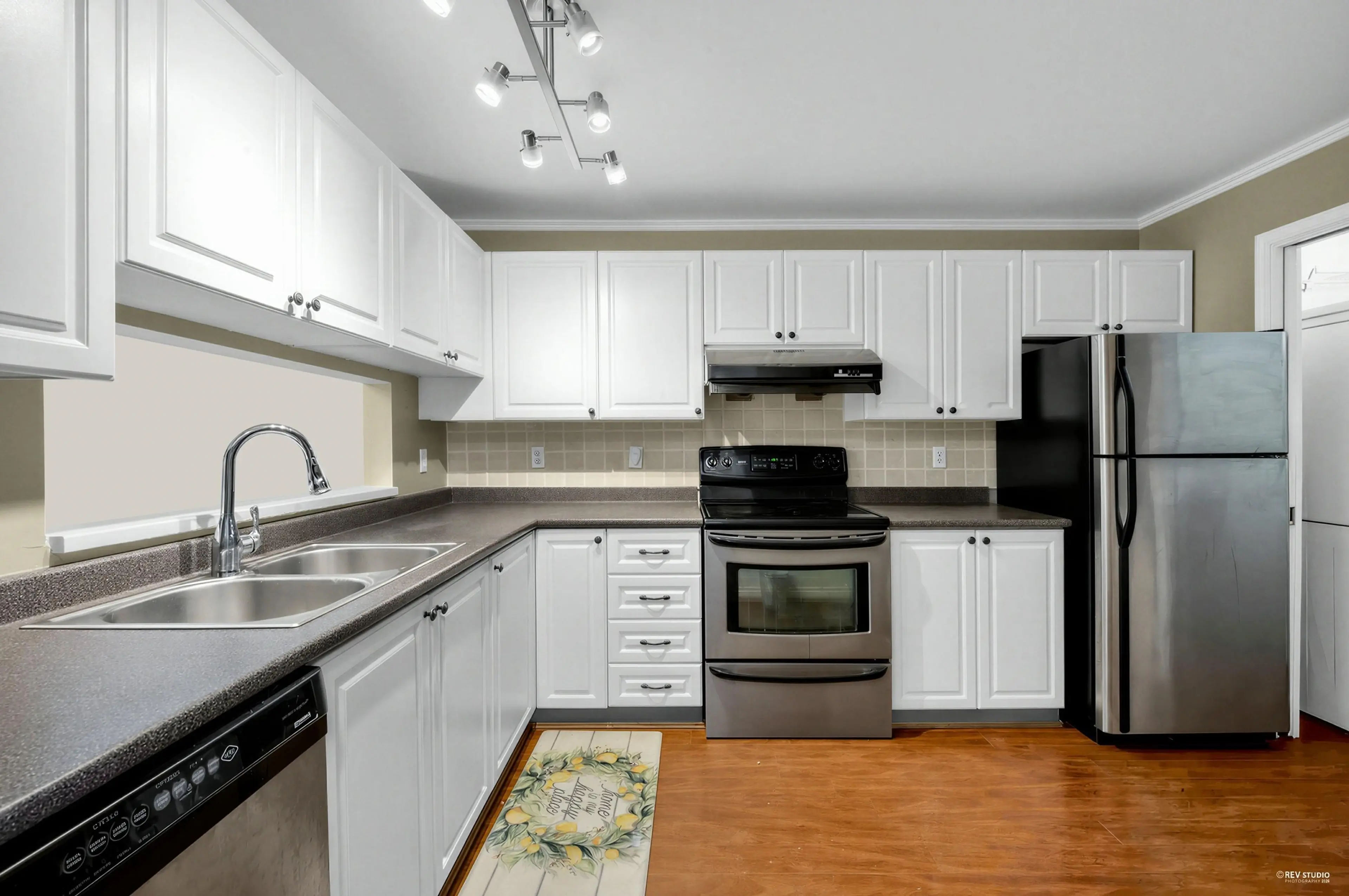 Property at #107 7455 MOFFATT ROAD, Richmond, BC