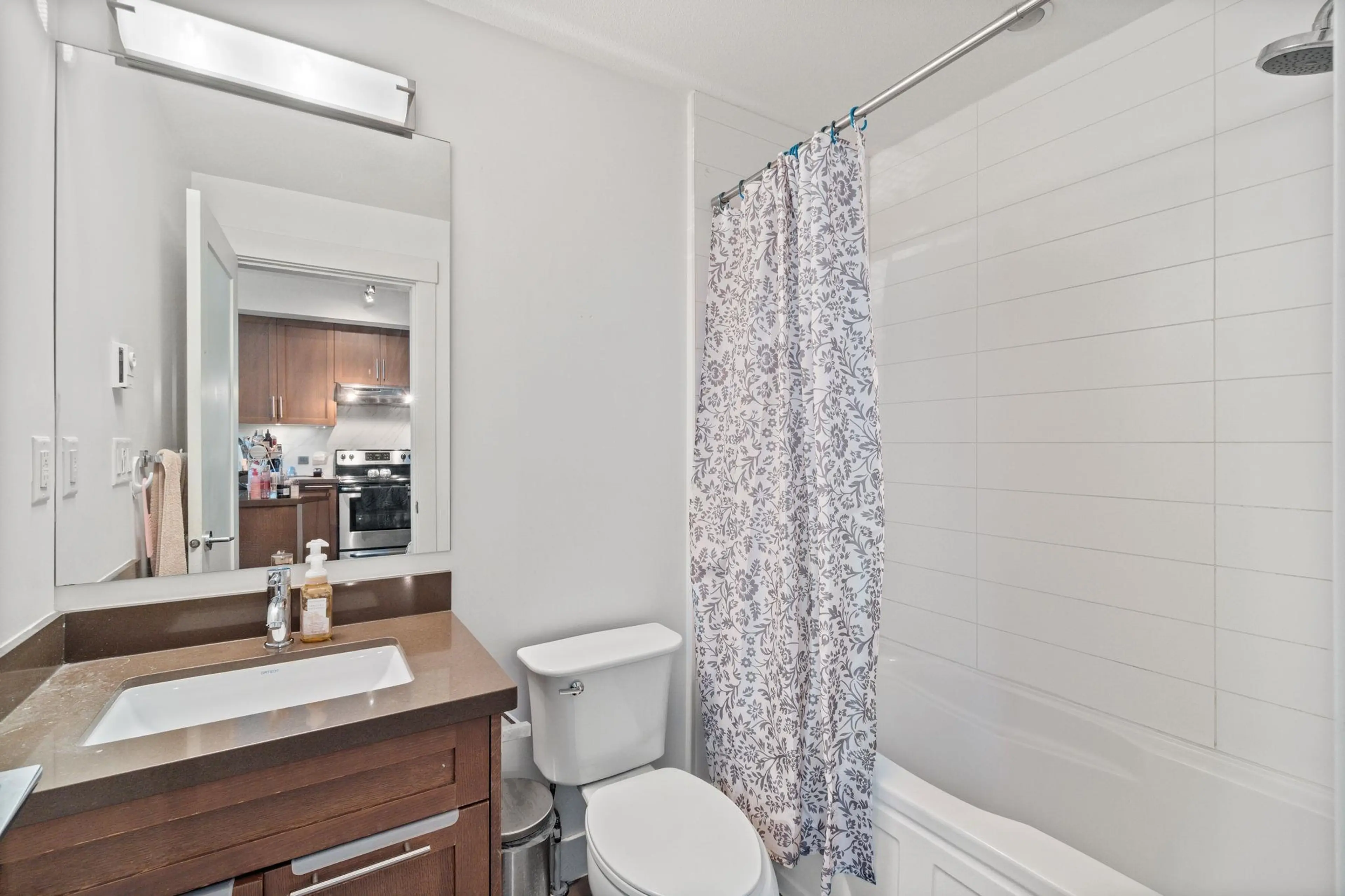 Property at #208 827 RODERICK AVENUE, Coquitlam, BC