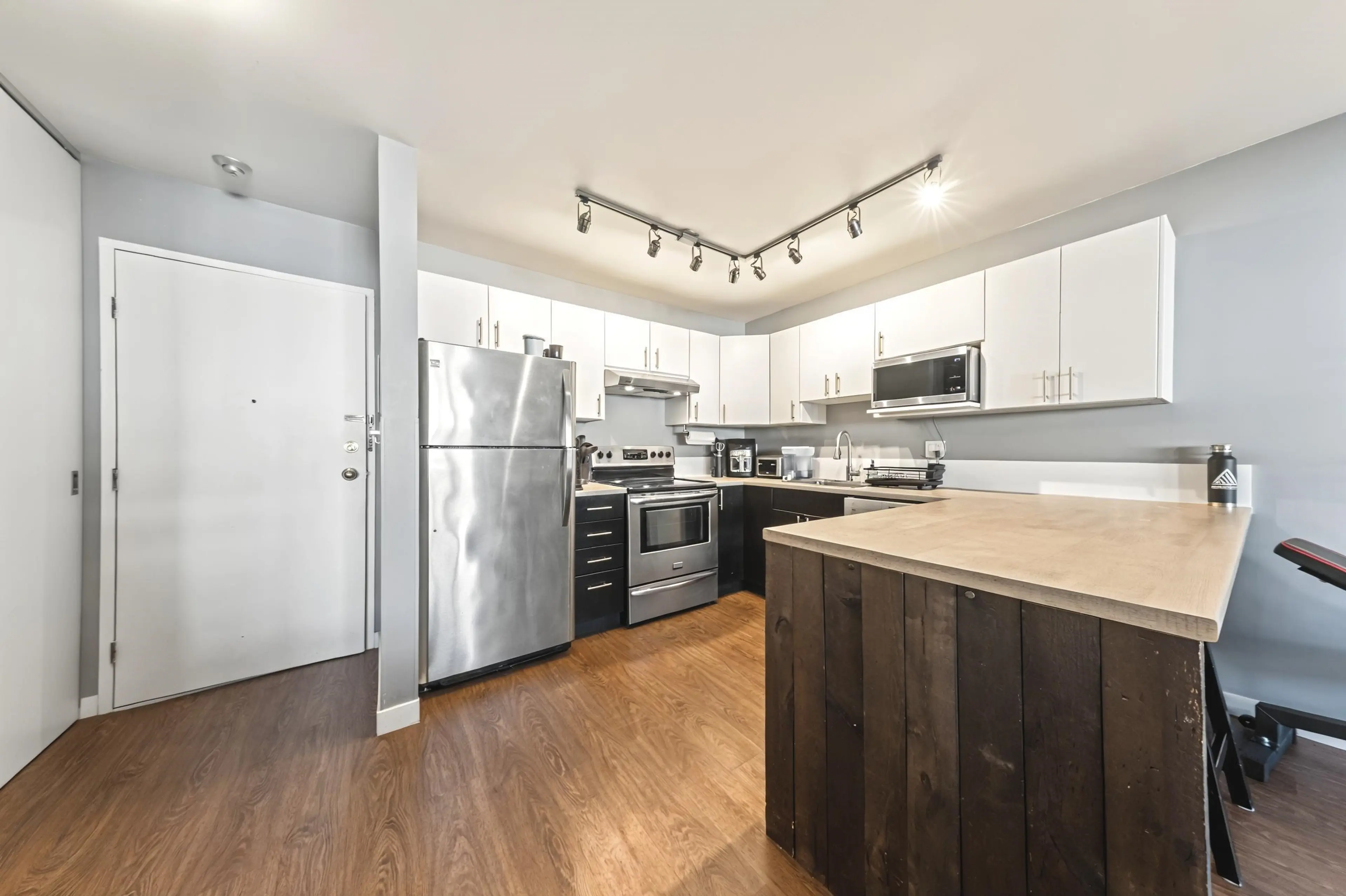 Property at #301 1209 HOWIE AVENUE, Coquitlam, BC