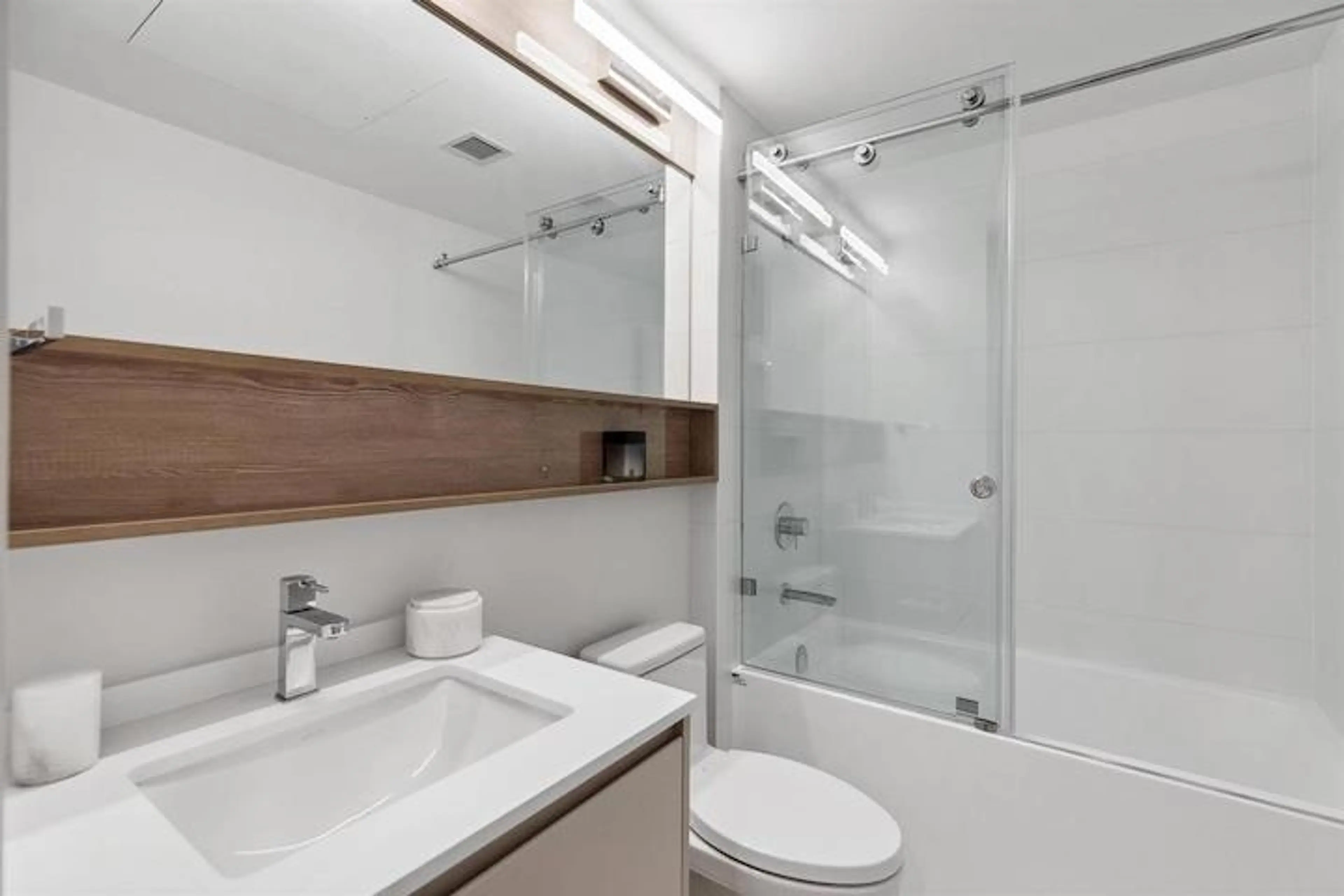 Property at #711 1526 FINLAY STREET, White Rock, BC