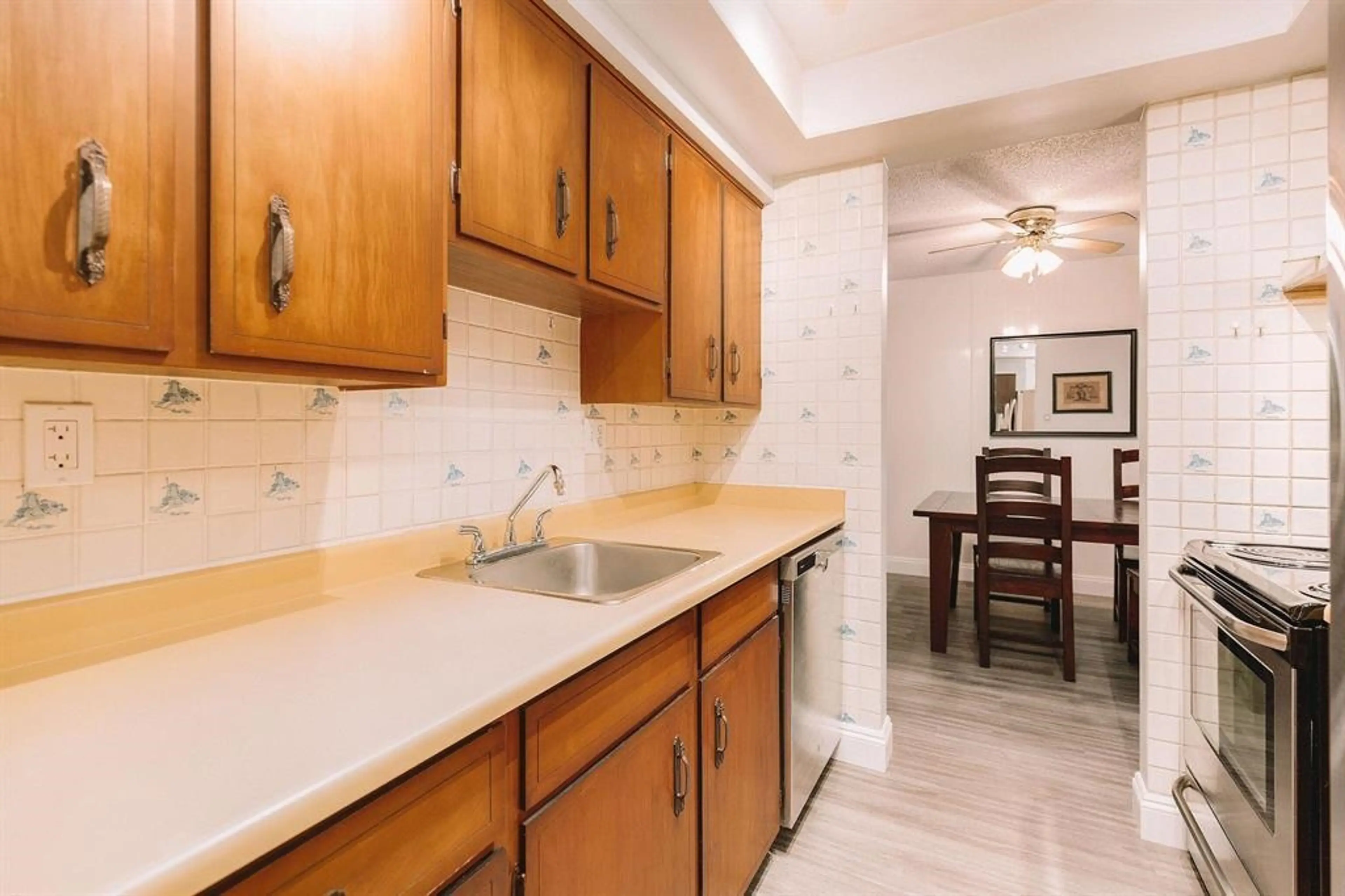 Property at #206 410 AGNES STREET, New Westminster, BC