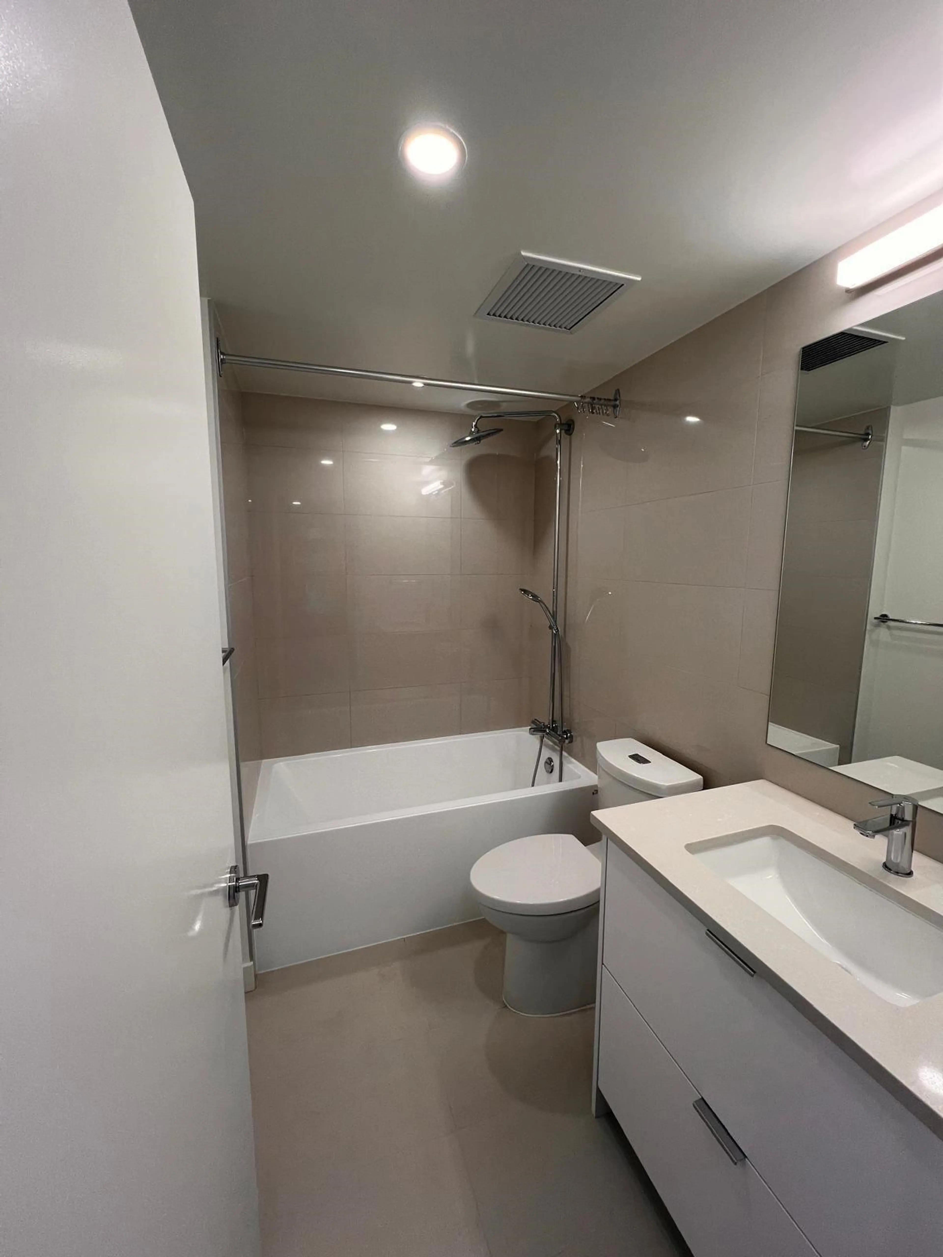 Property at #706 13675 107A AVENUE, Surrey, BC