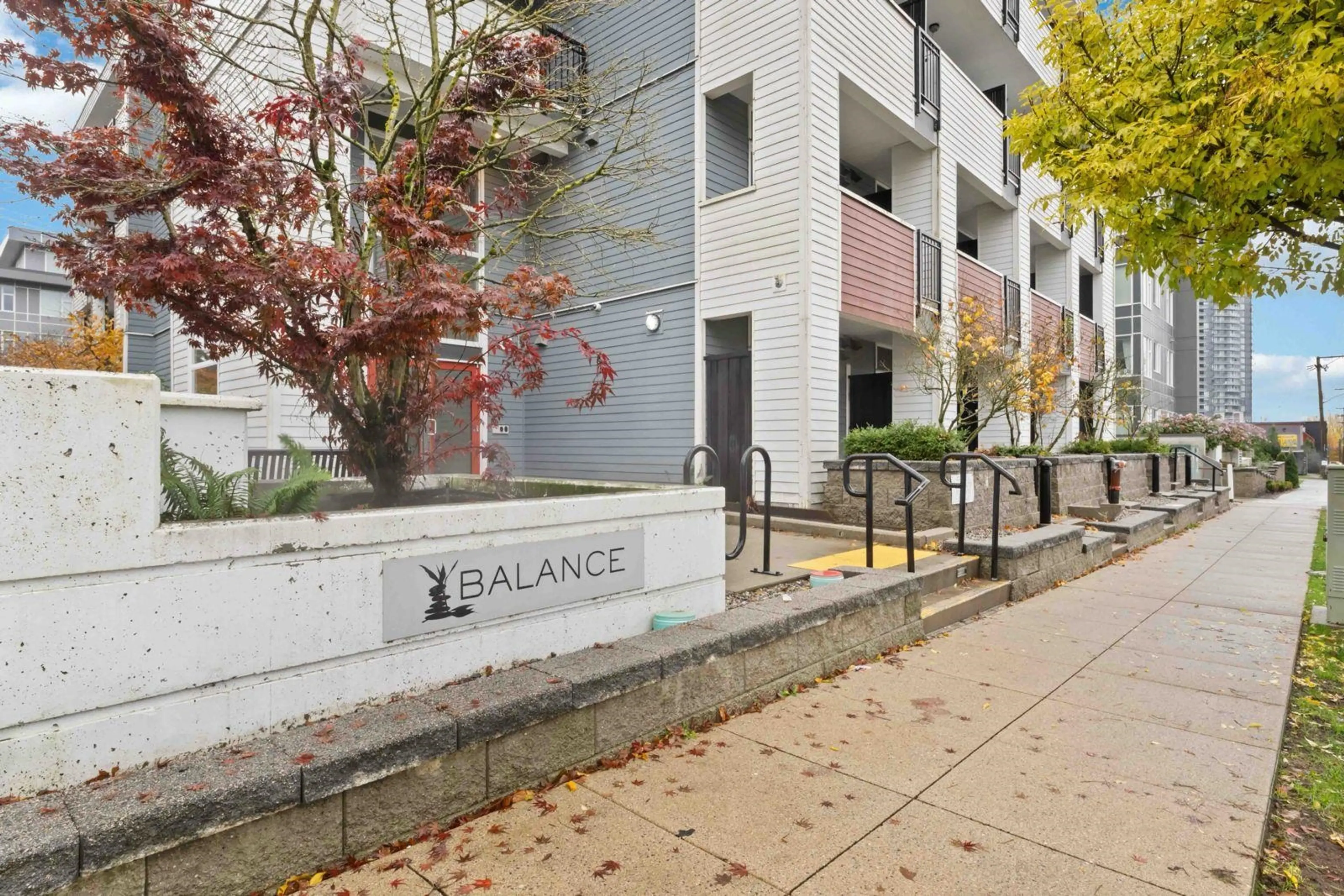 Property at #410 13678 GROSVENOR ROAD, Surrey, BC