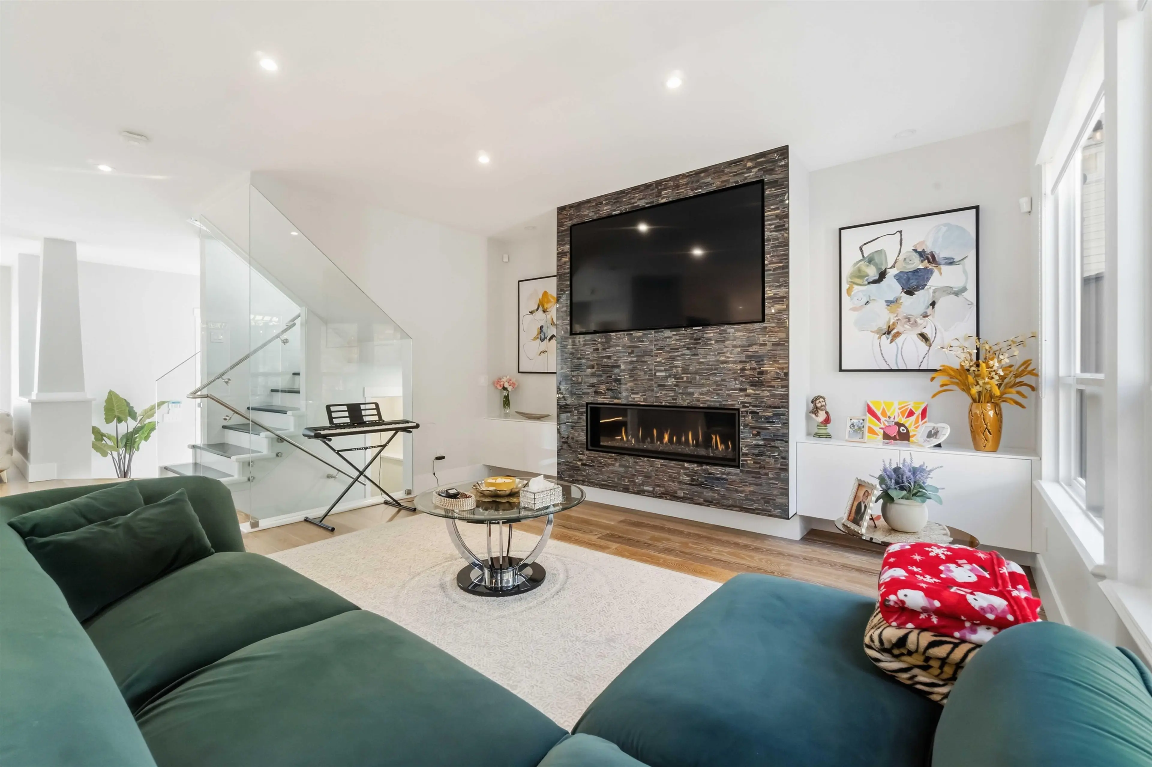 Property at 108 SYCAMORE DRIVE, Port Moody, BC