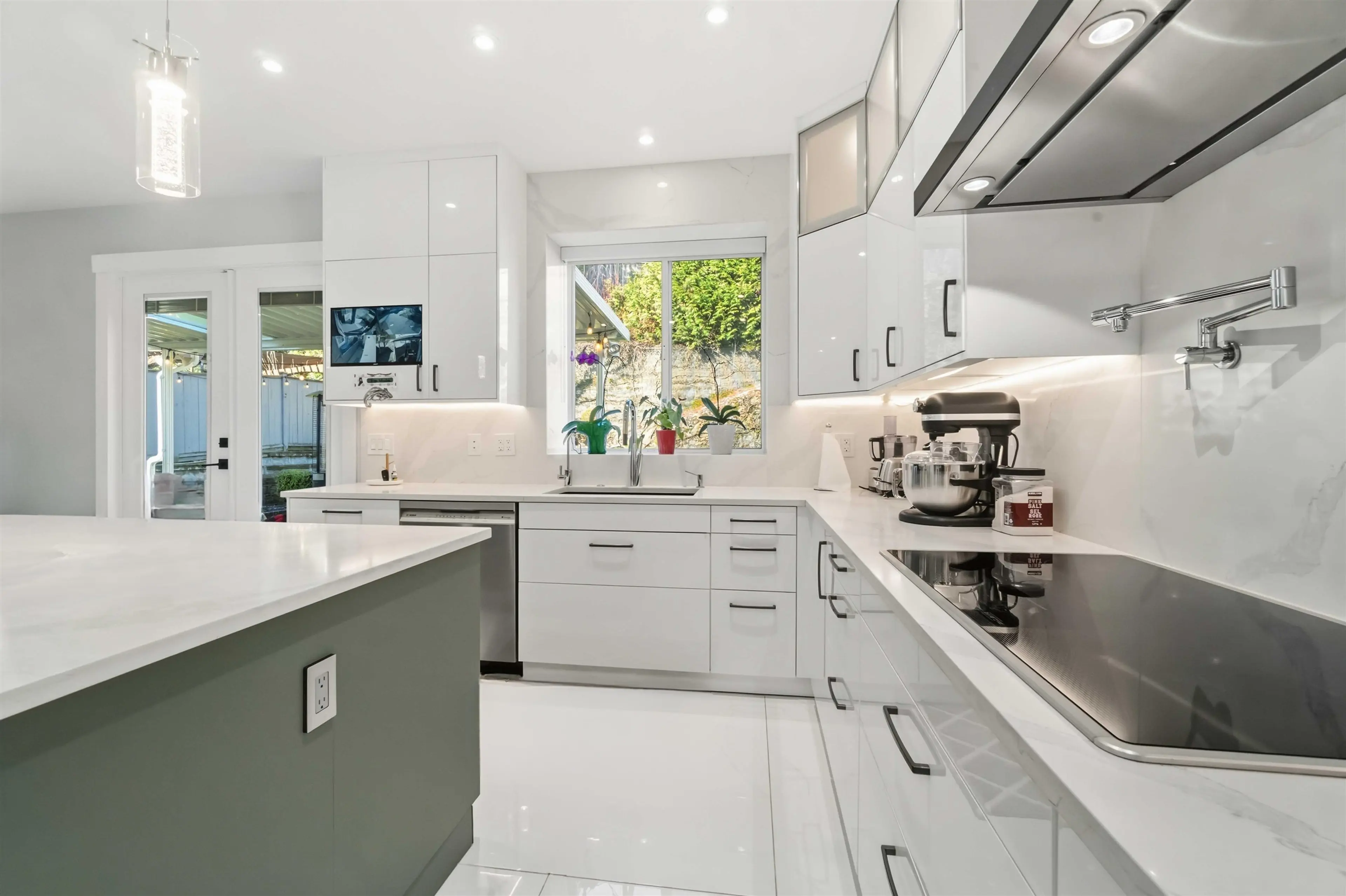 Property at 108 SYCAMORE DRIVE, Port Moody, BC