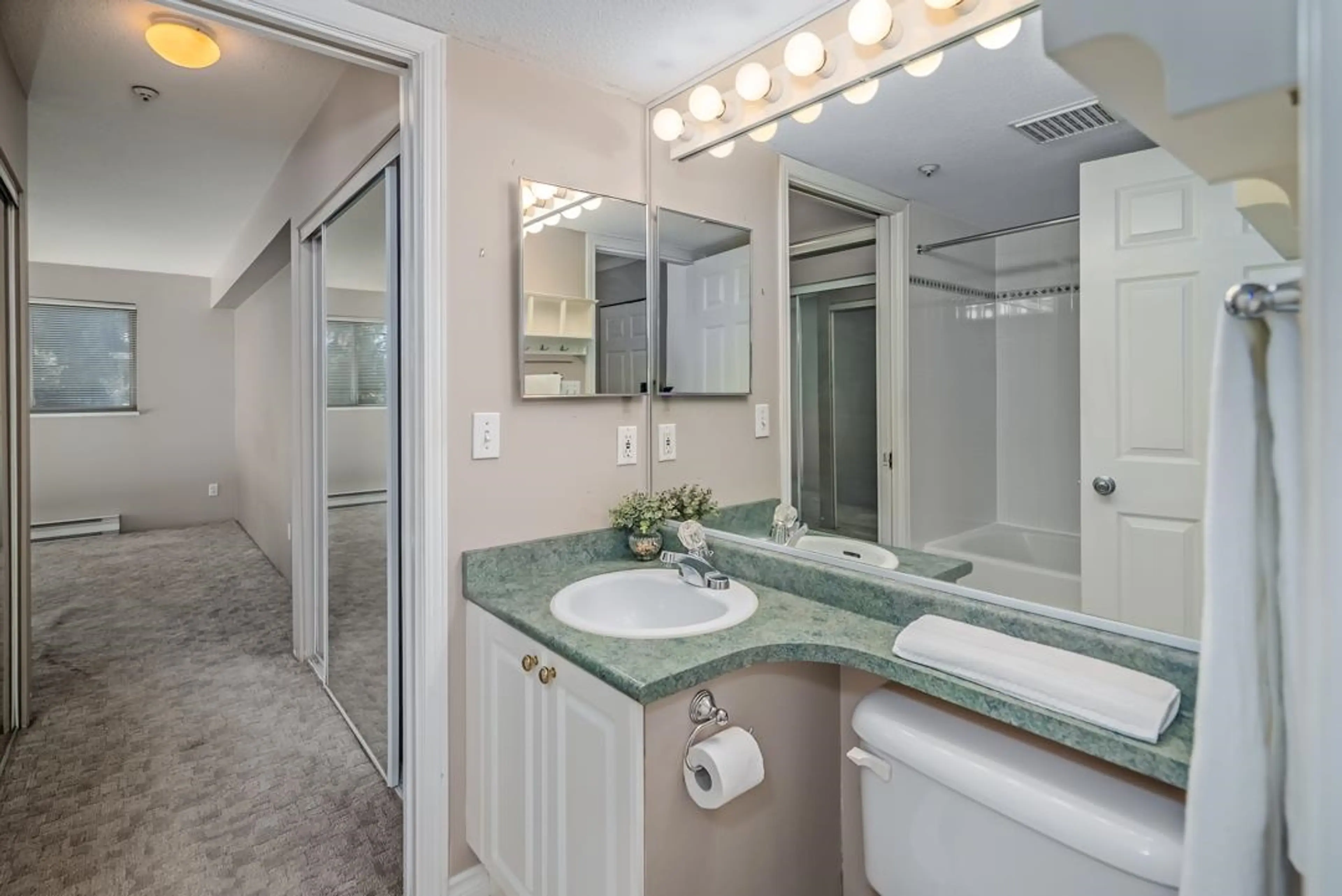 Property at #203 13733 74 AVENUE, Surrey, BC