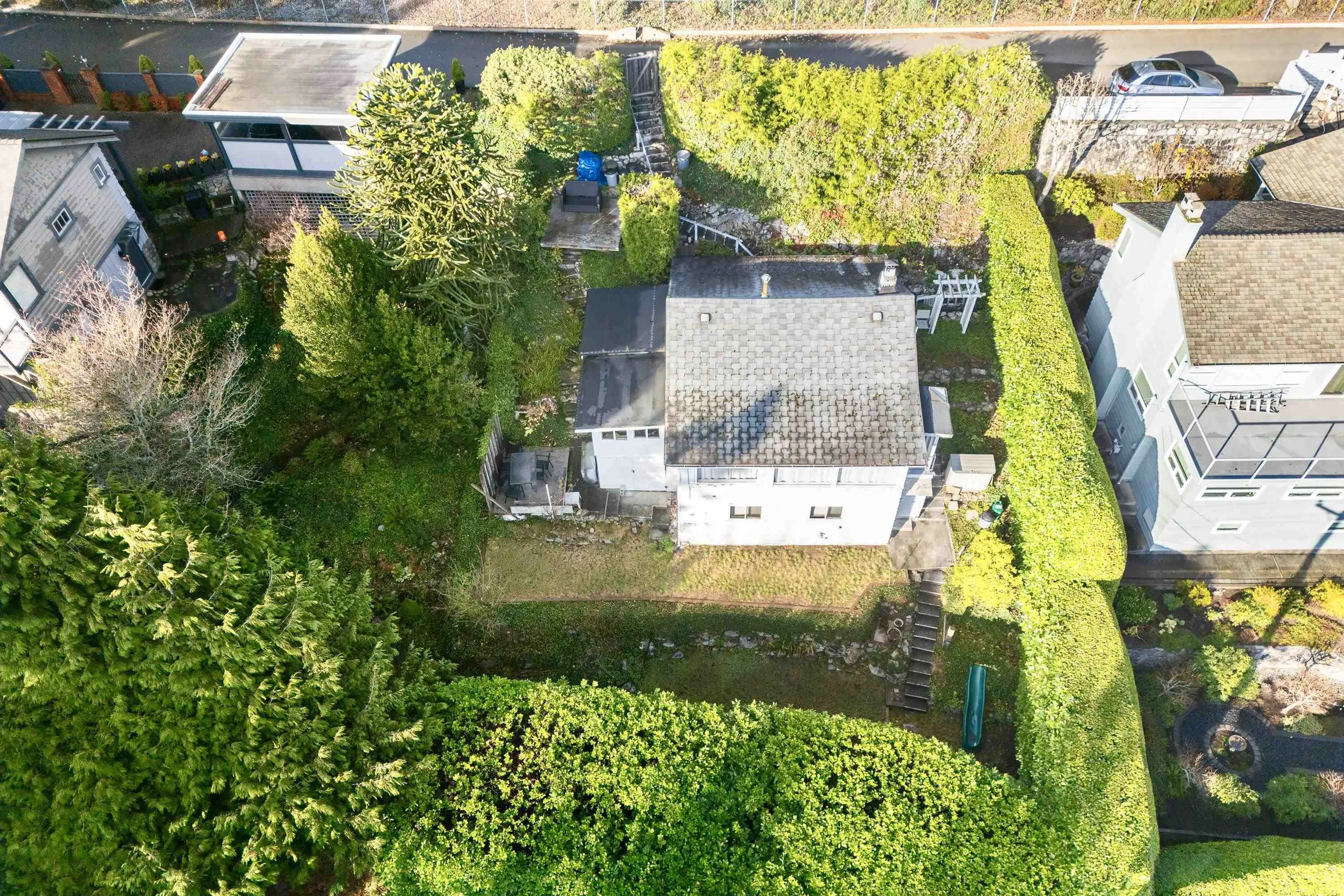 Property at 3575 SUNSET LANE, West Vancouver, BC