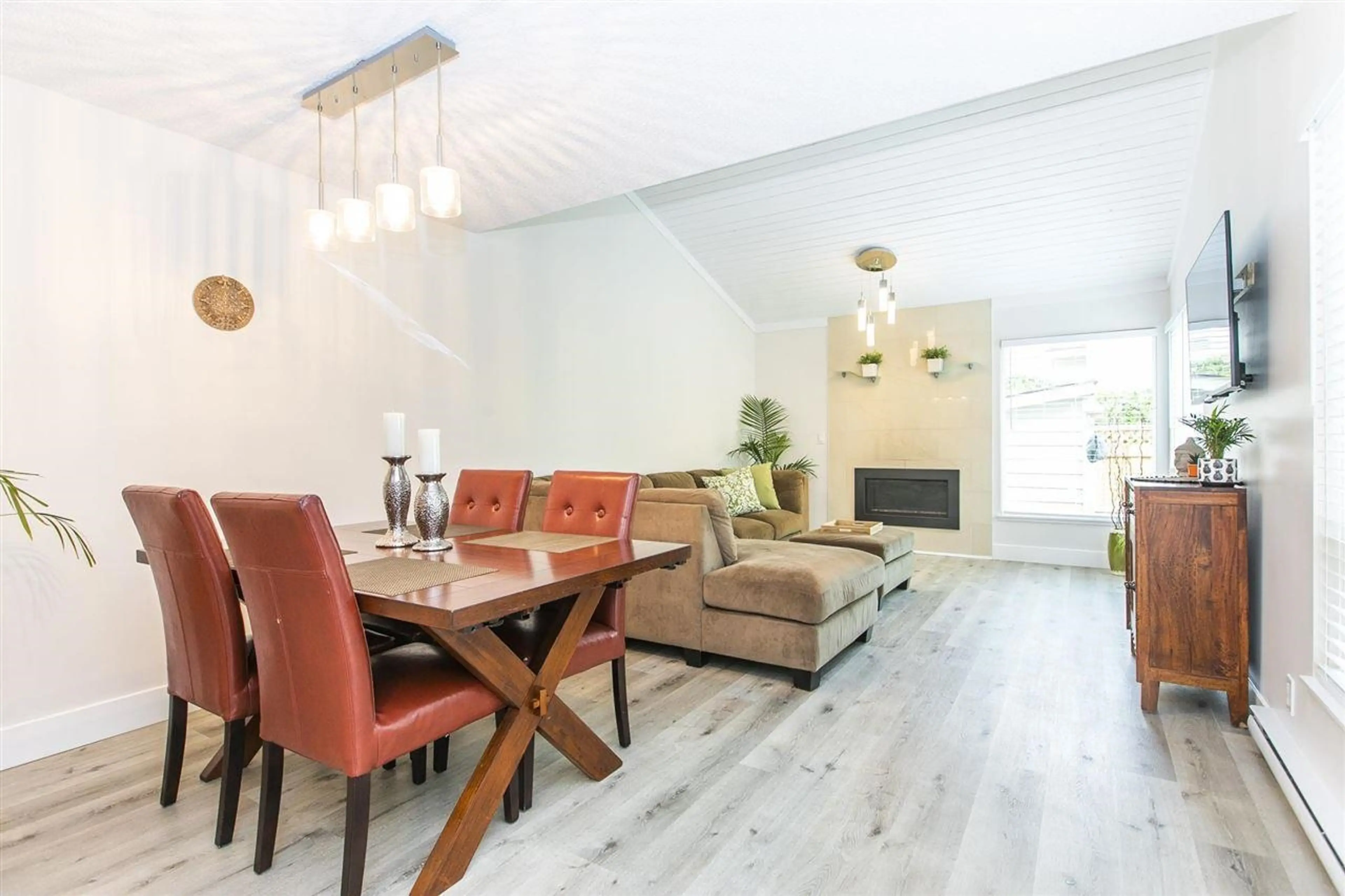 Property at 6110 GREENSIDE DRIVE, Surrey, BC