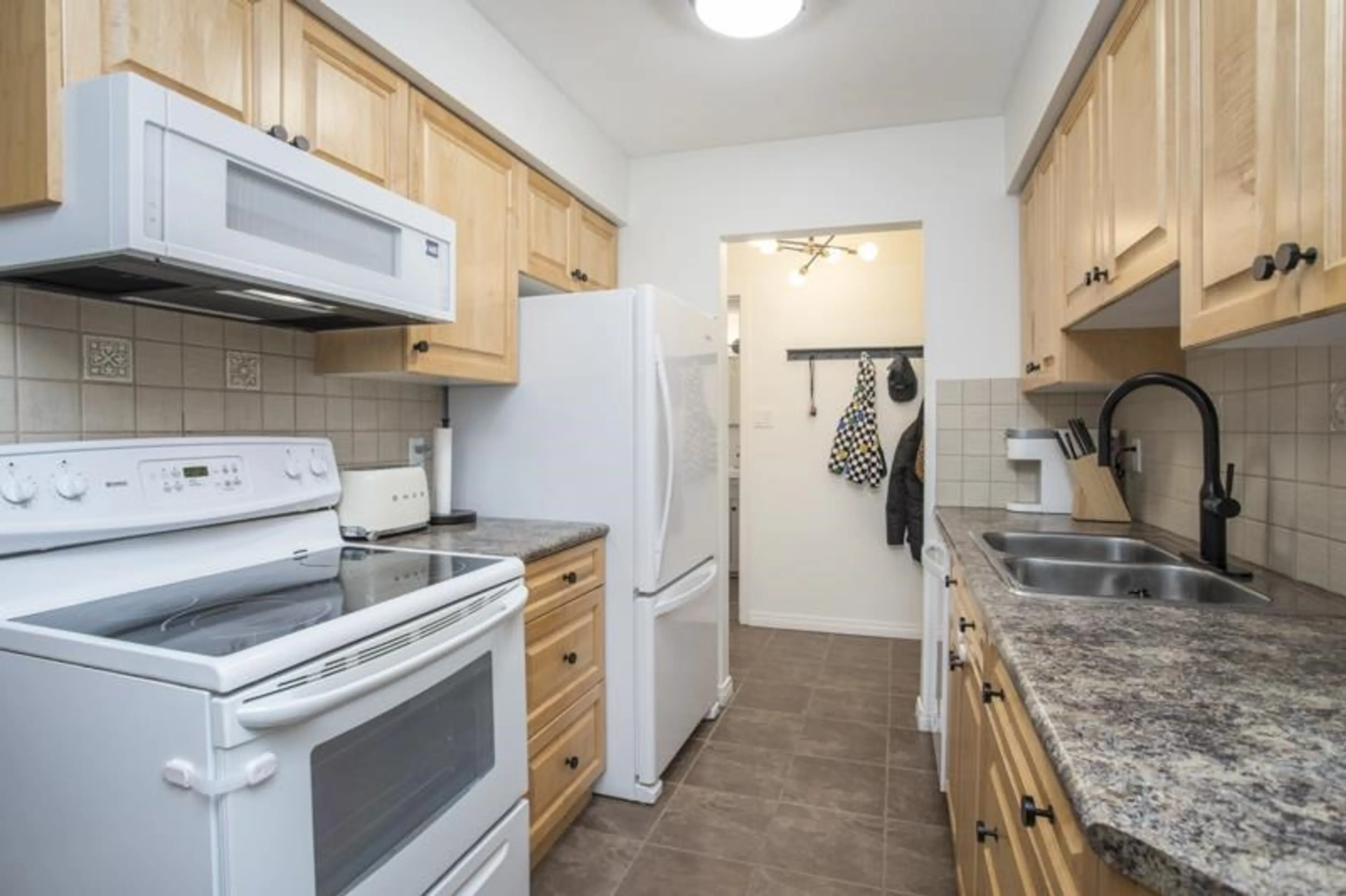 Property at #119 550 ROYAL AVENUE, New Westminster, BC