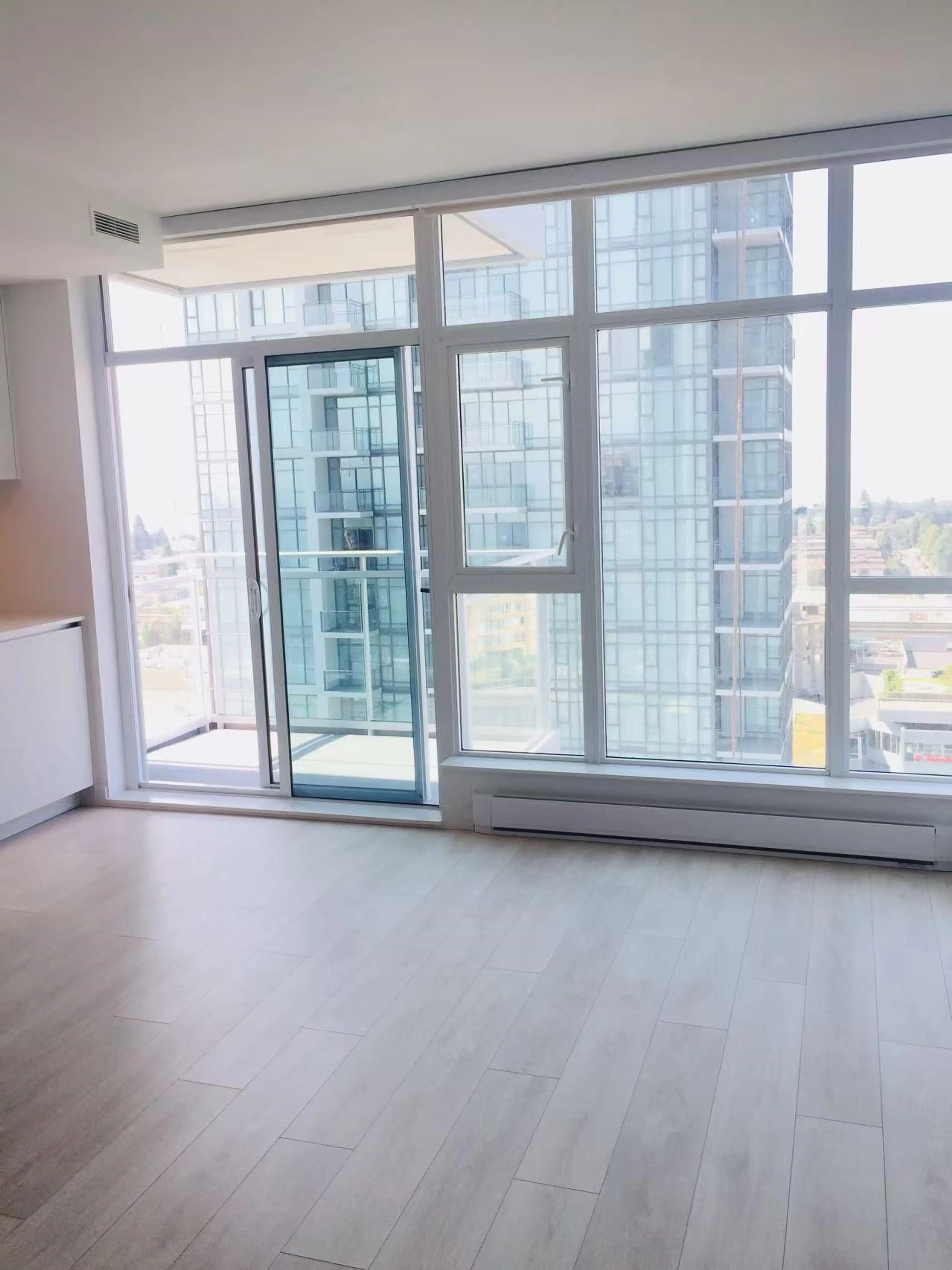 Property at #1903 4670 ASSEMBLY WAY, Burnaby, BC