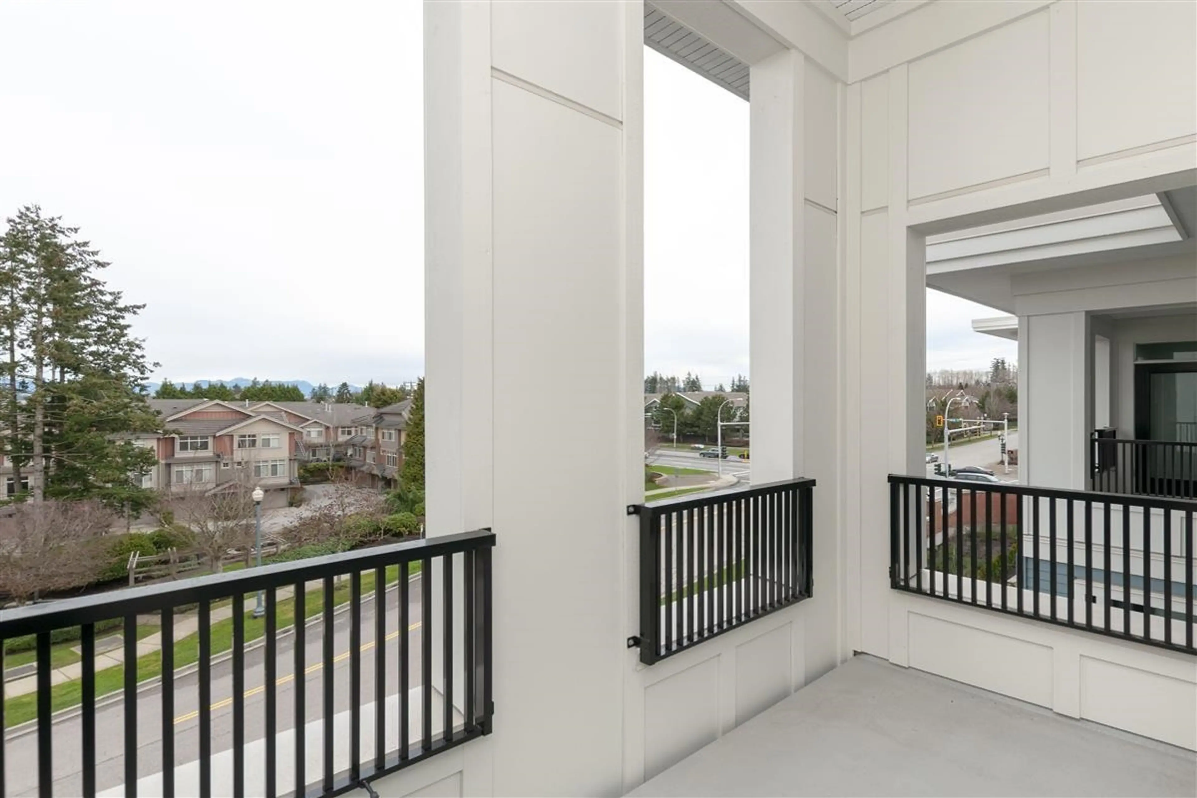 Property at #418 15138 34 AVENUE, Surrey, BC