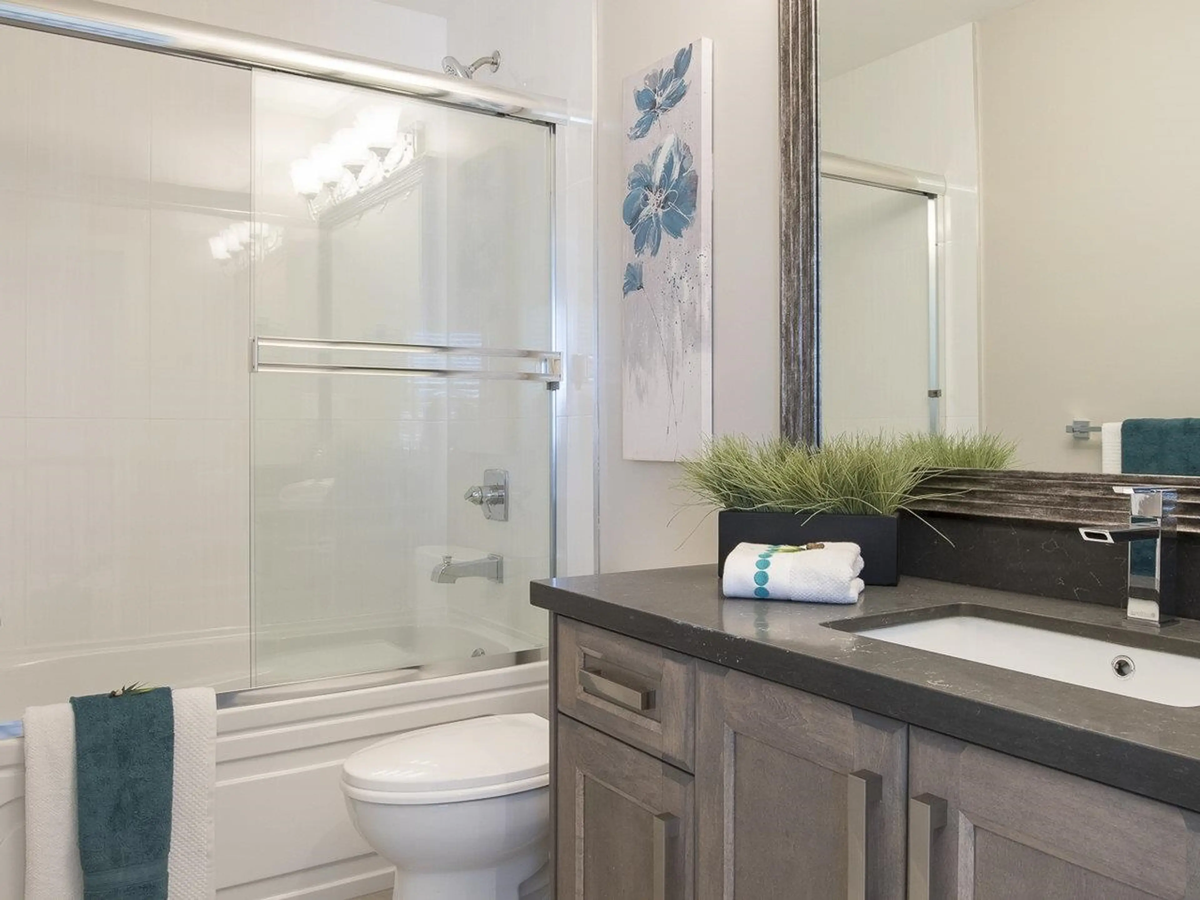 Property at 1927 RIVER DRIVE, New Westminster, BC