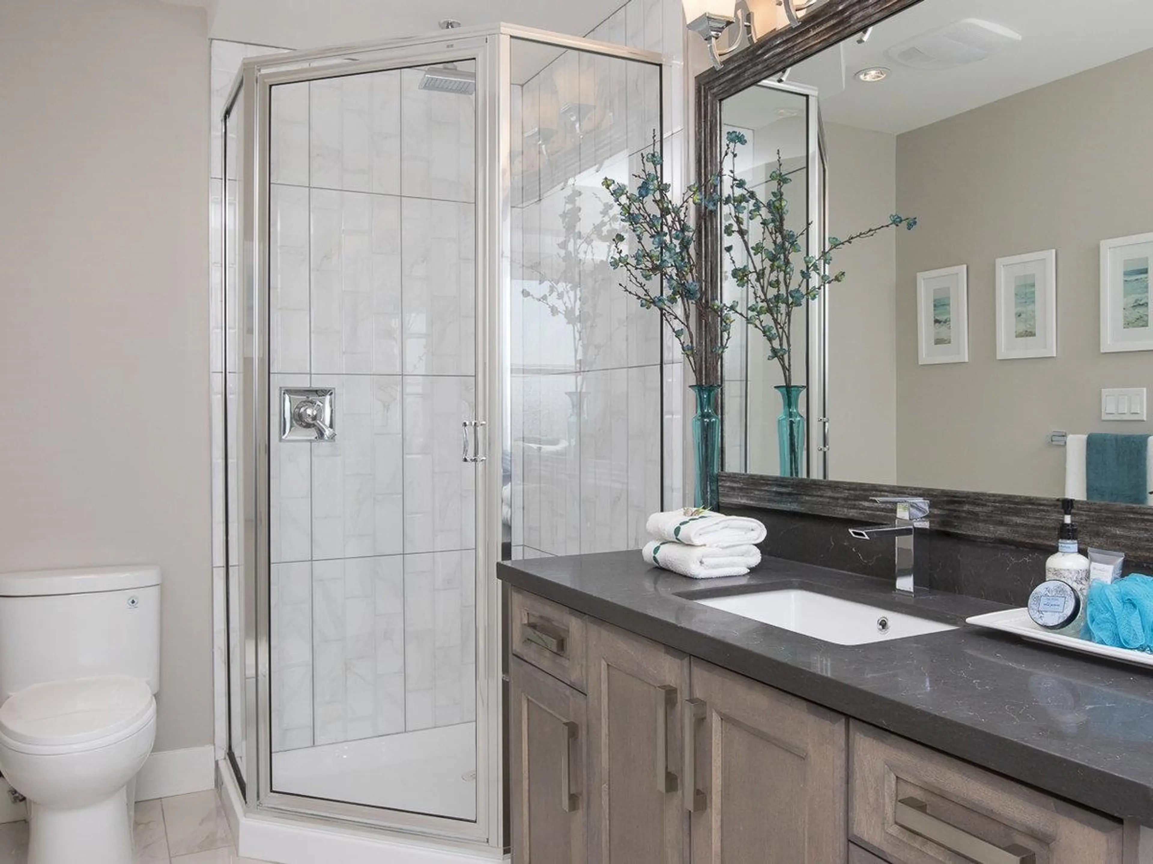 Property at 1927 RIVER DRIVE, New Westminster, BC