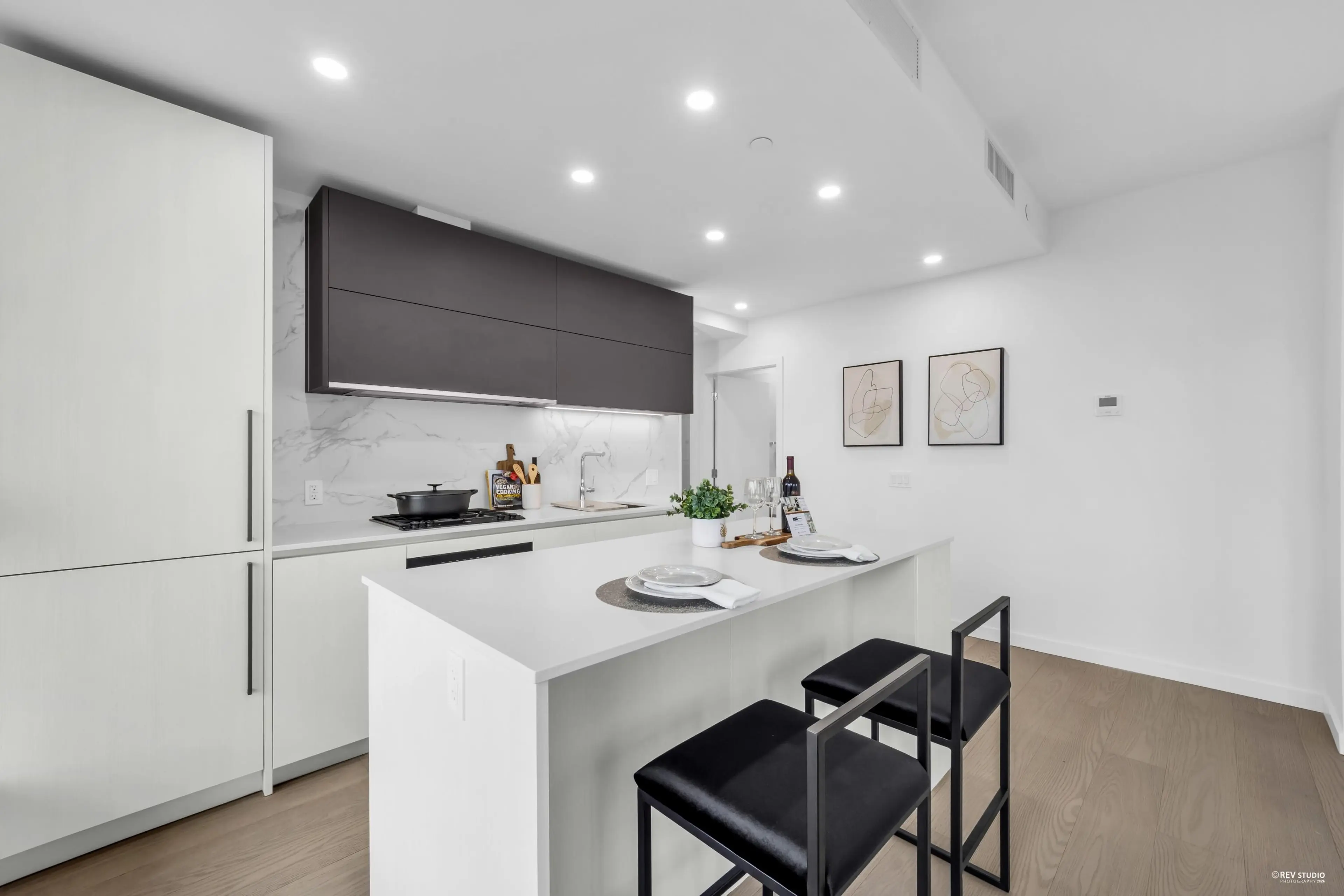 Property at #805 8415 GRANVILLE STREET, Vancouver, BC