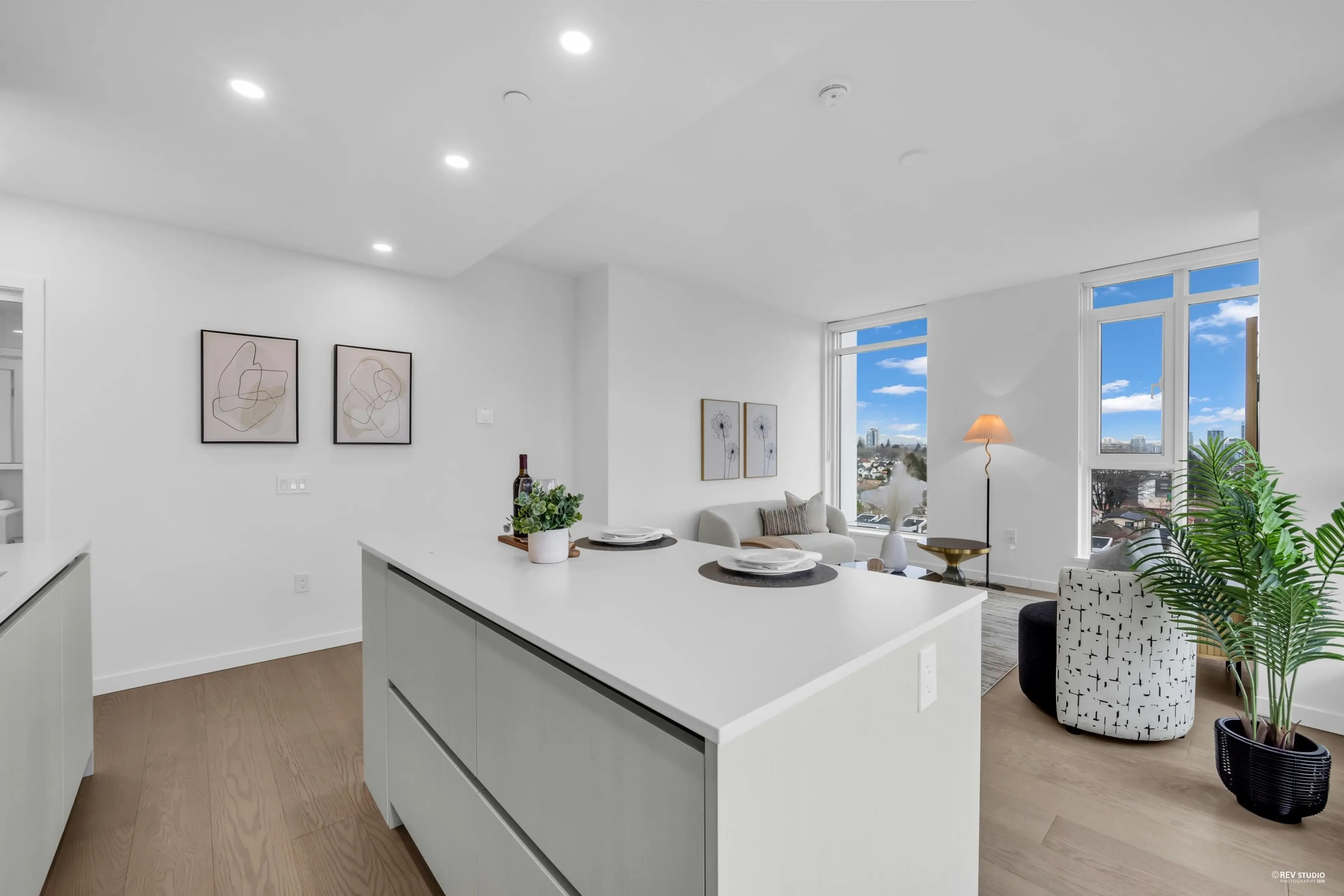 Property at #805 8415 GRANVILLE STREET, Vancouver, BC