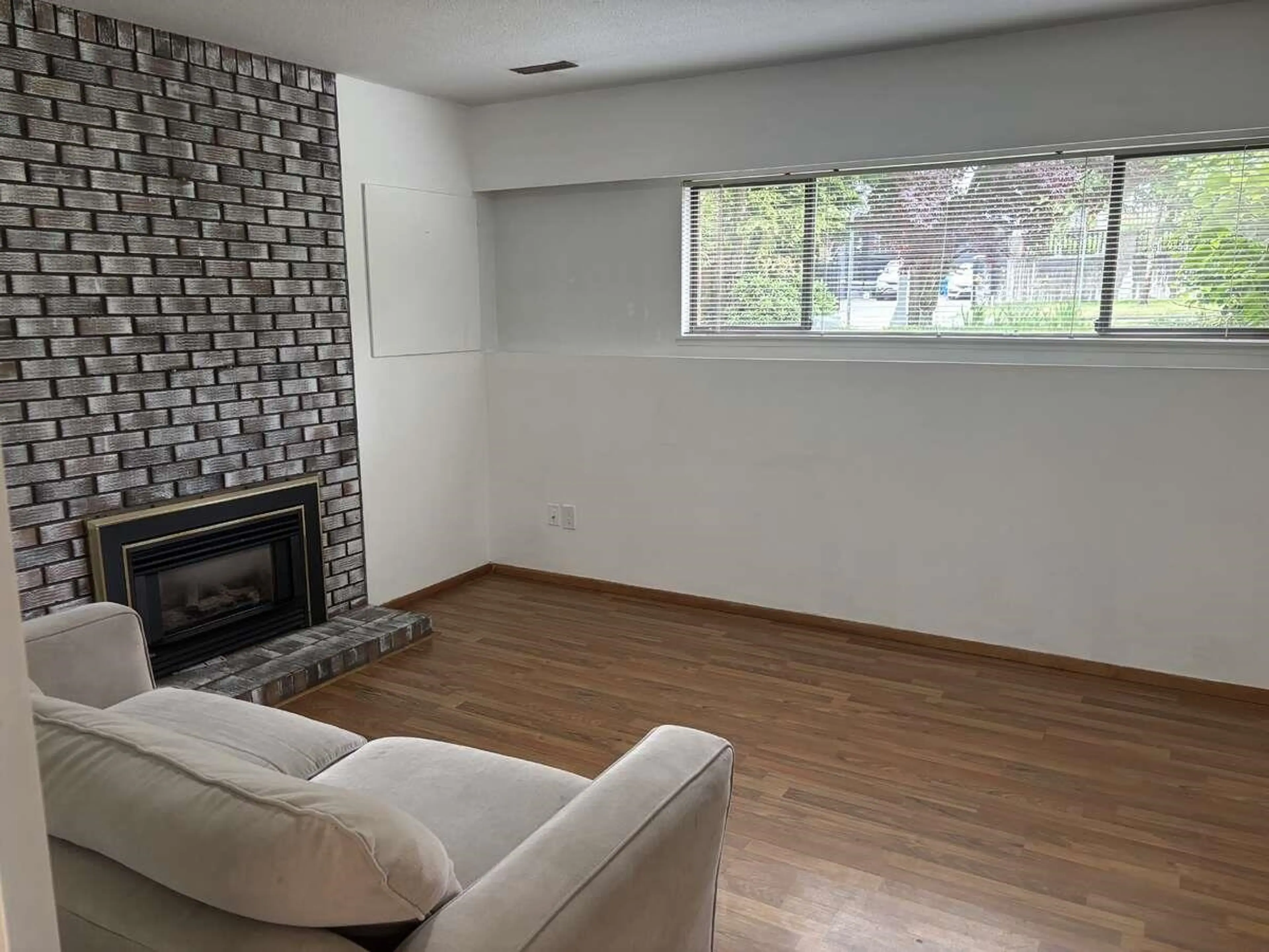 Property at 1940 DUBLIN STREET, New Westminster, BC