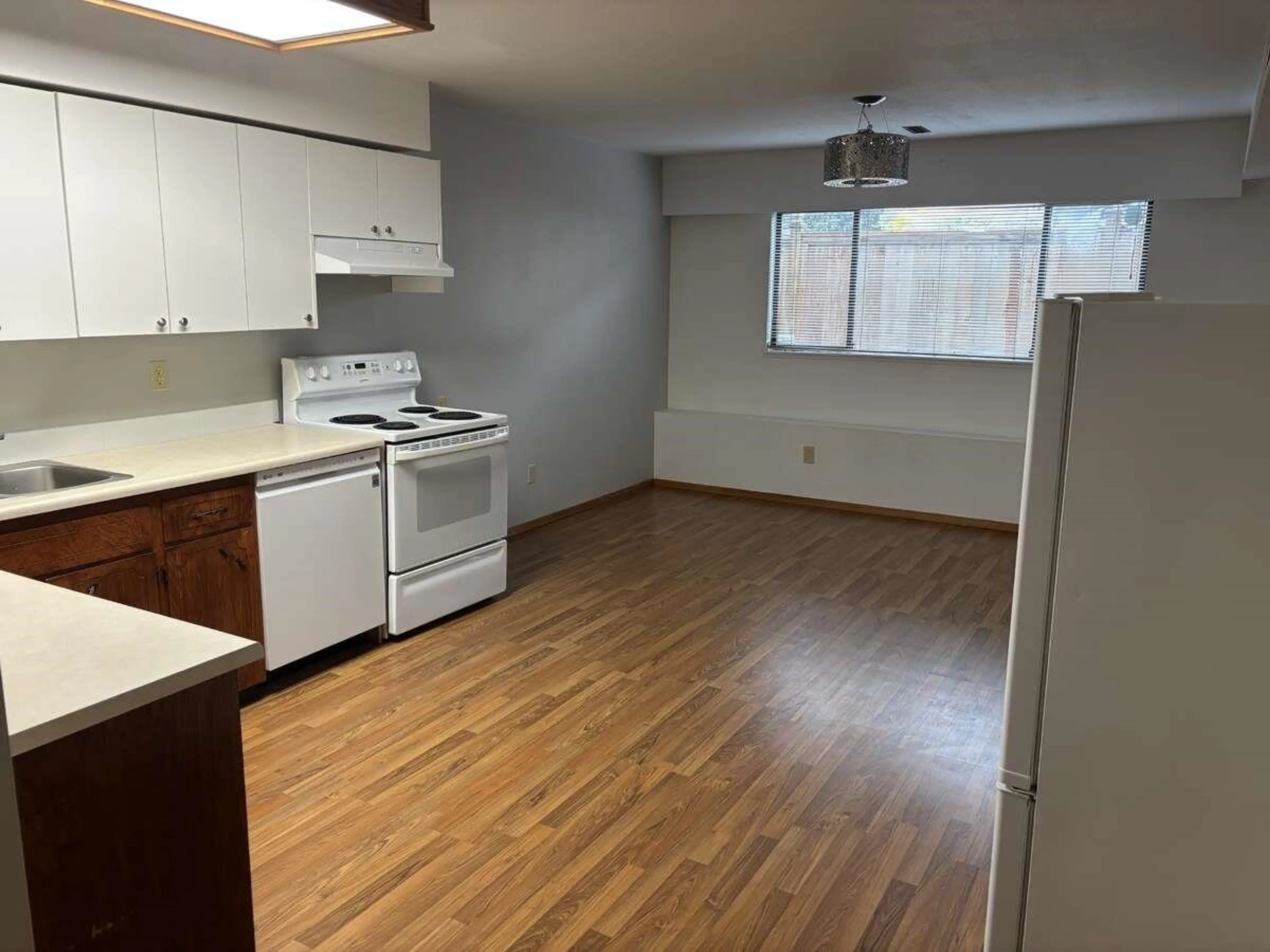 Property at 1940 DUBLIN STREET, New Westminster, BC