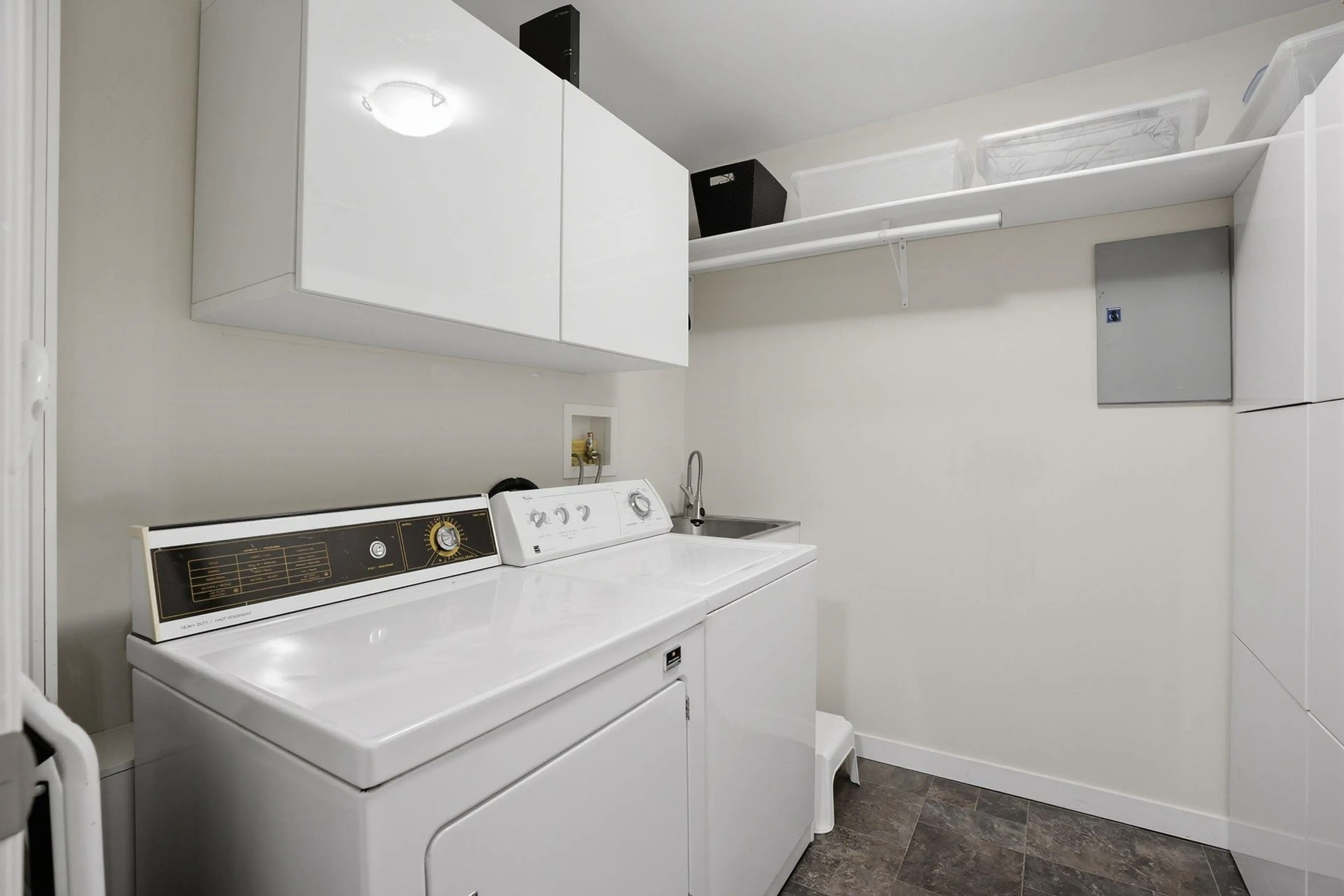 Property at #304 1350 VIEW CRESCENT, Delta, BC