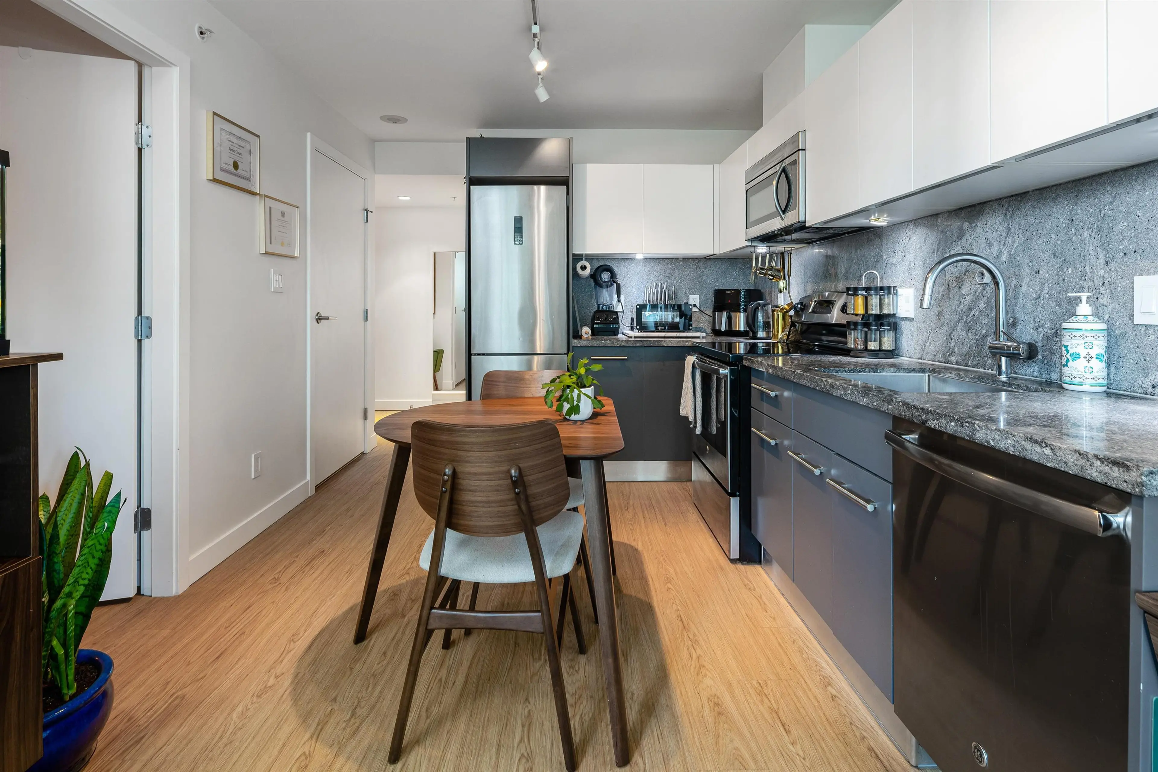 Property at #601 188 KEEFER STREET, Vancouver, BC