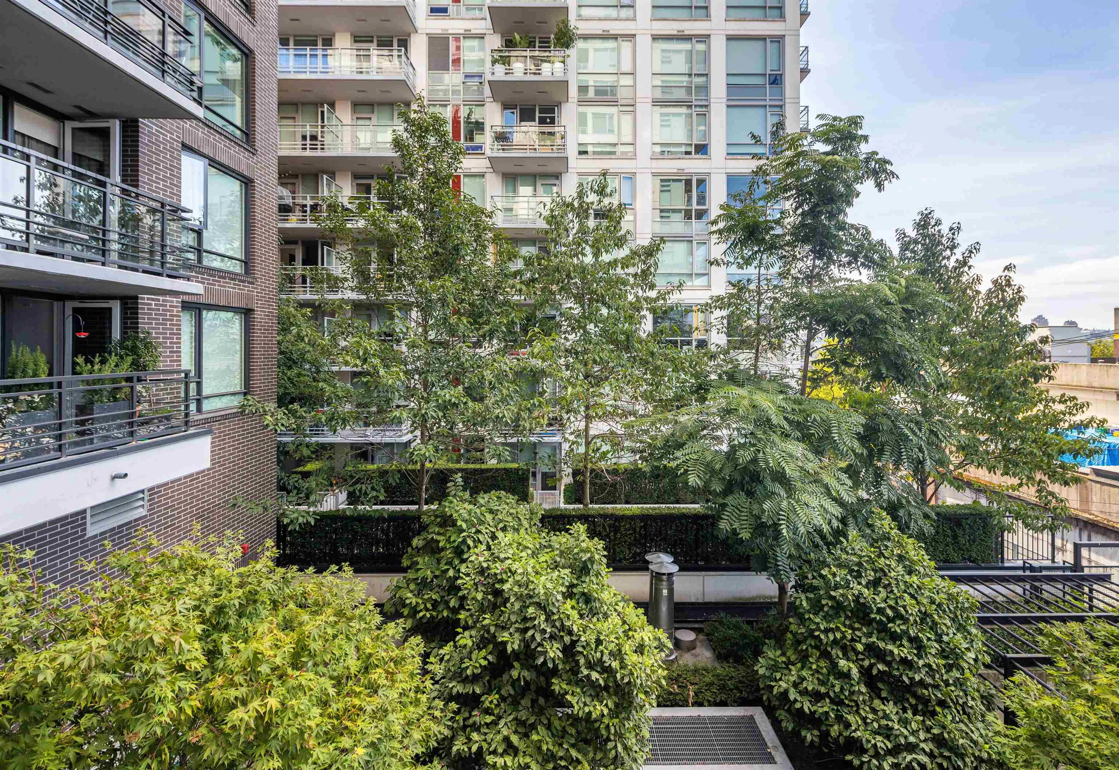Property at #601 188 KEEFER STREET, Vancouver, BC