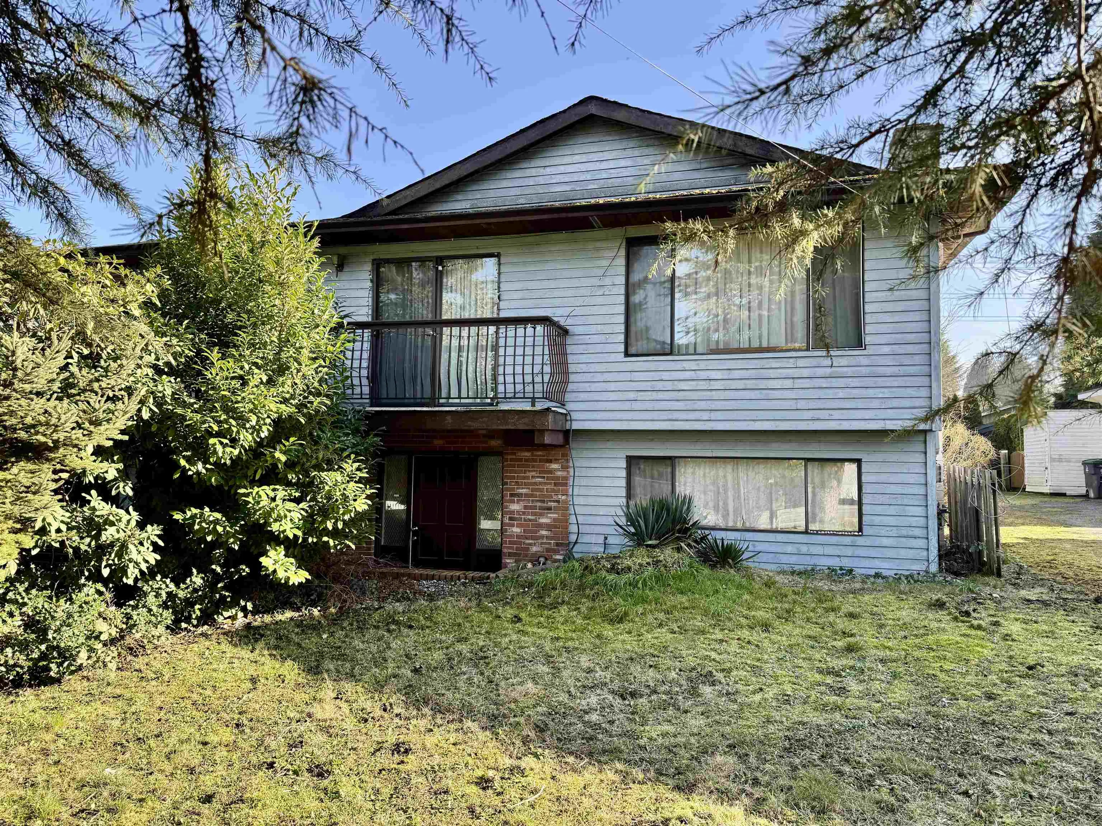 Property at 14222 GROSVENOR ROAD, Surrey, BC