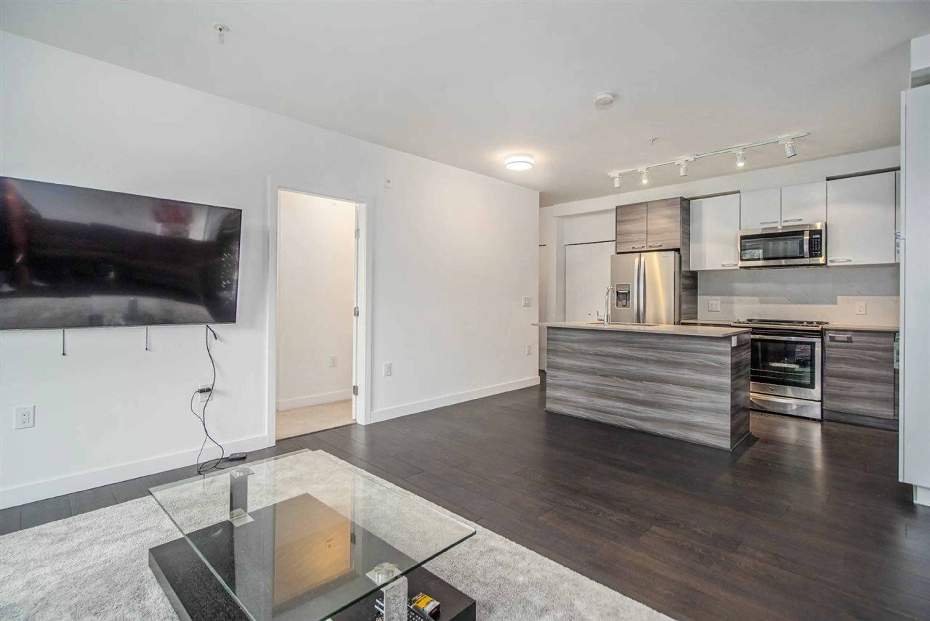 Property at #214 13963 105 BOULEVARD, Surrey, BC