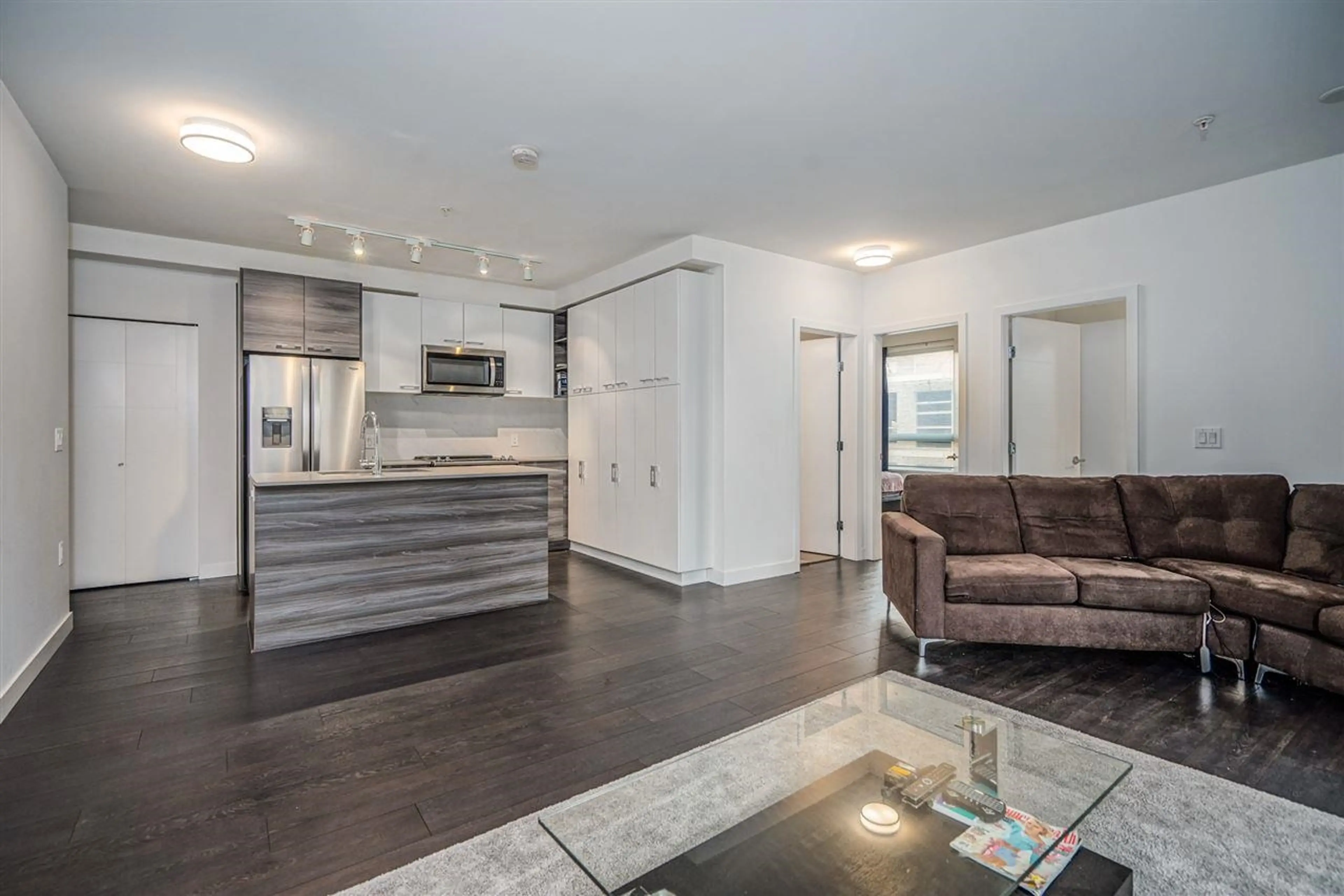 Property at #214 13963 105 BOULEVARD, Surrey, BC