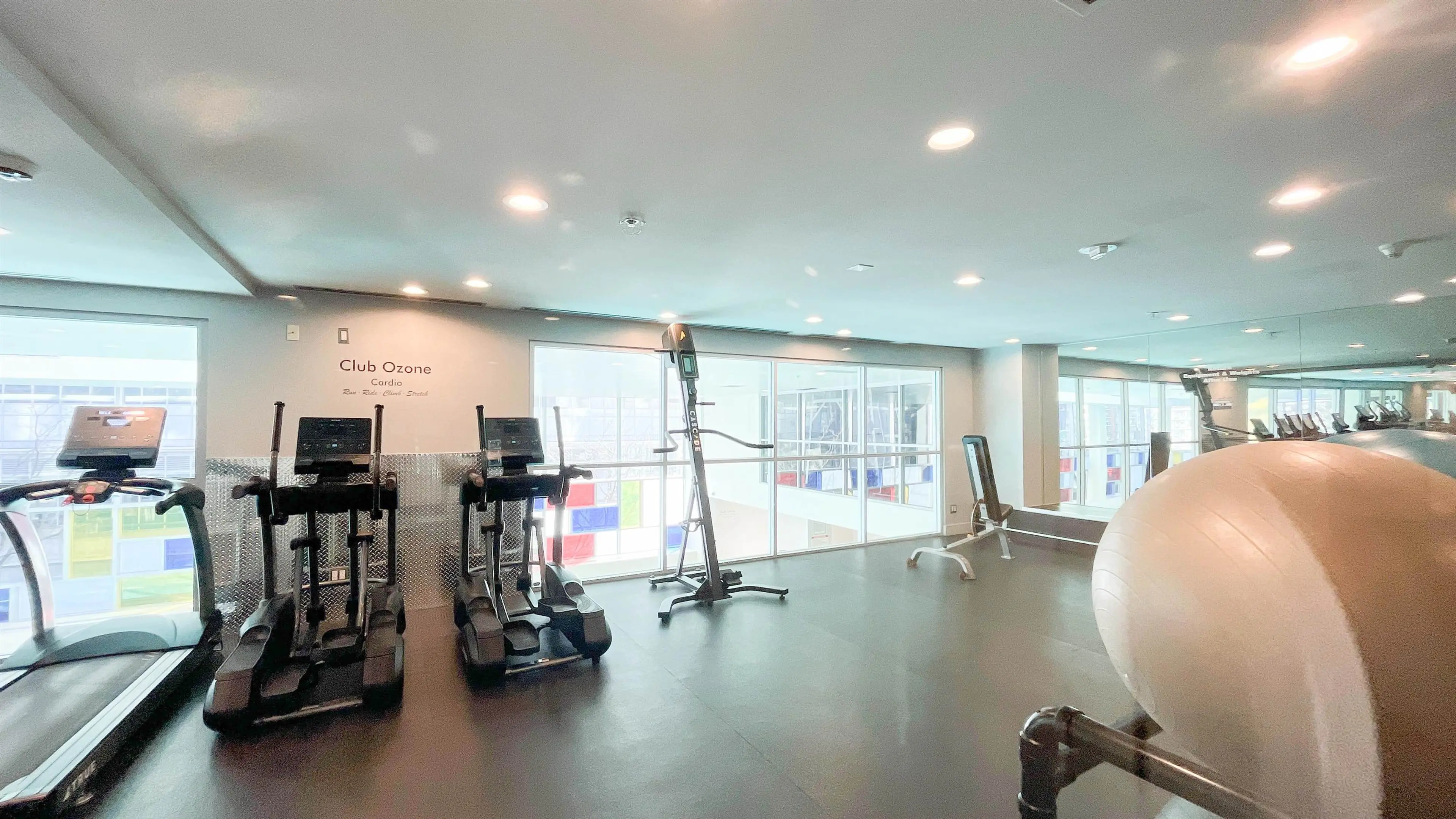 Property at #905 161 W GEORGIA STREET, Vancouver, BC