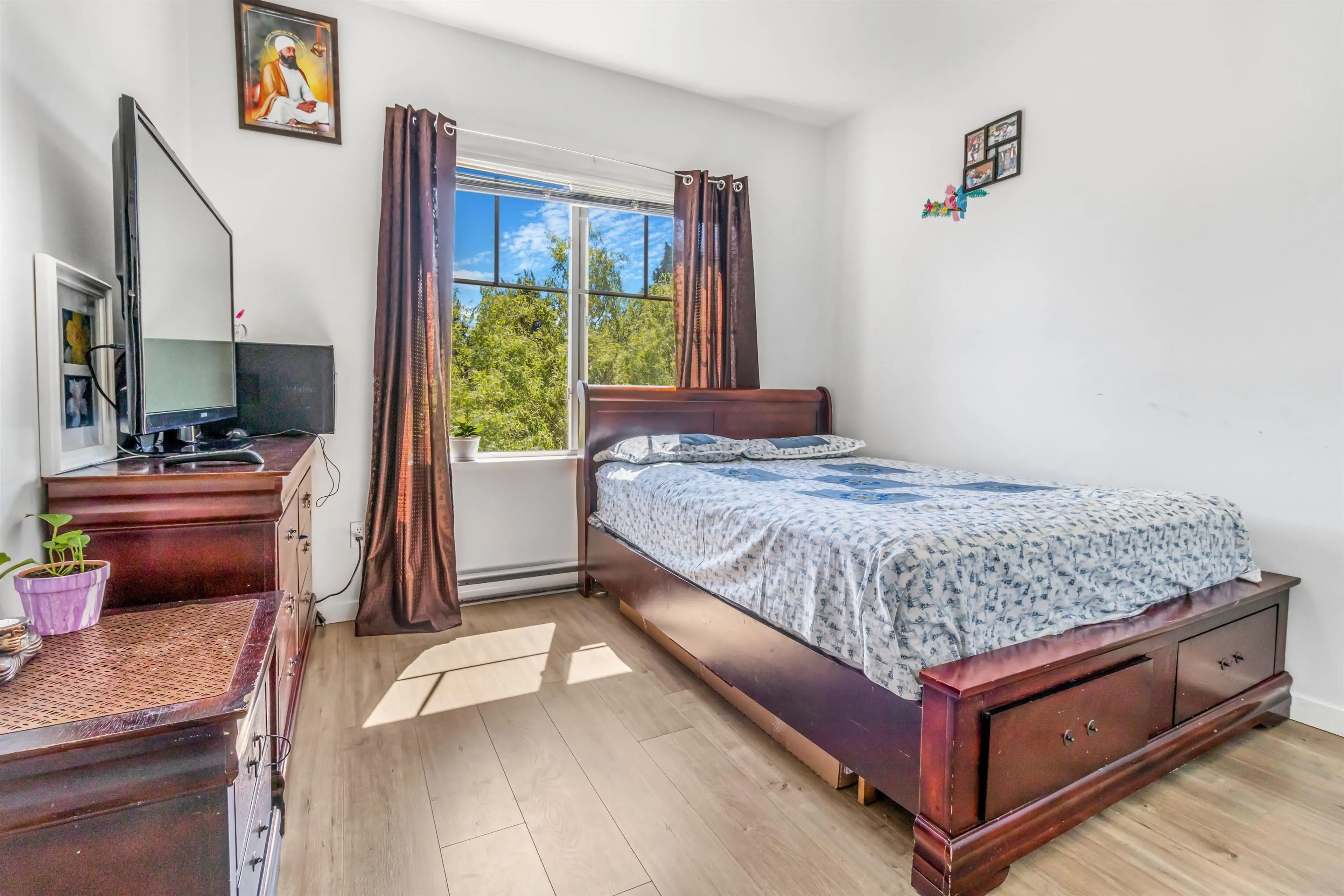 Property at #306 22290 NORTH AVENUE, Maple Ridge, BC