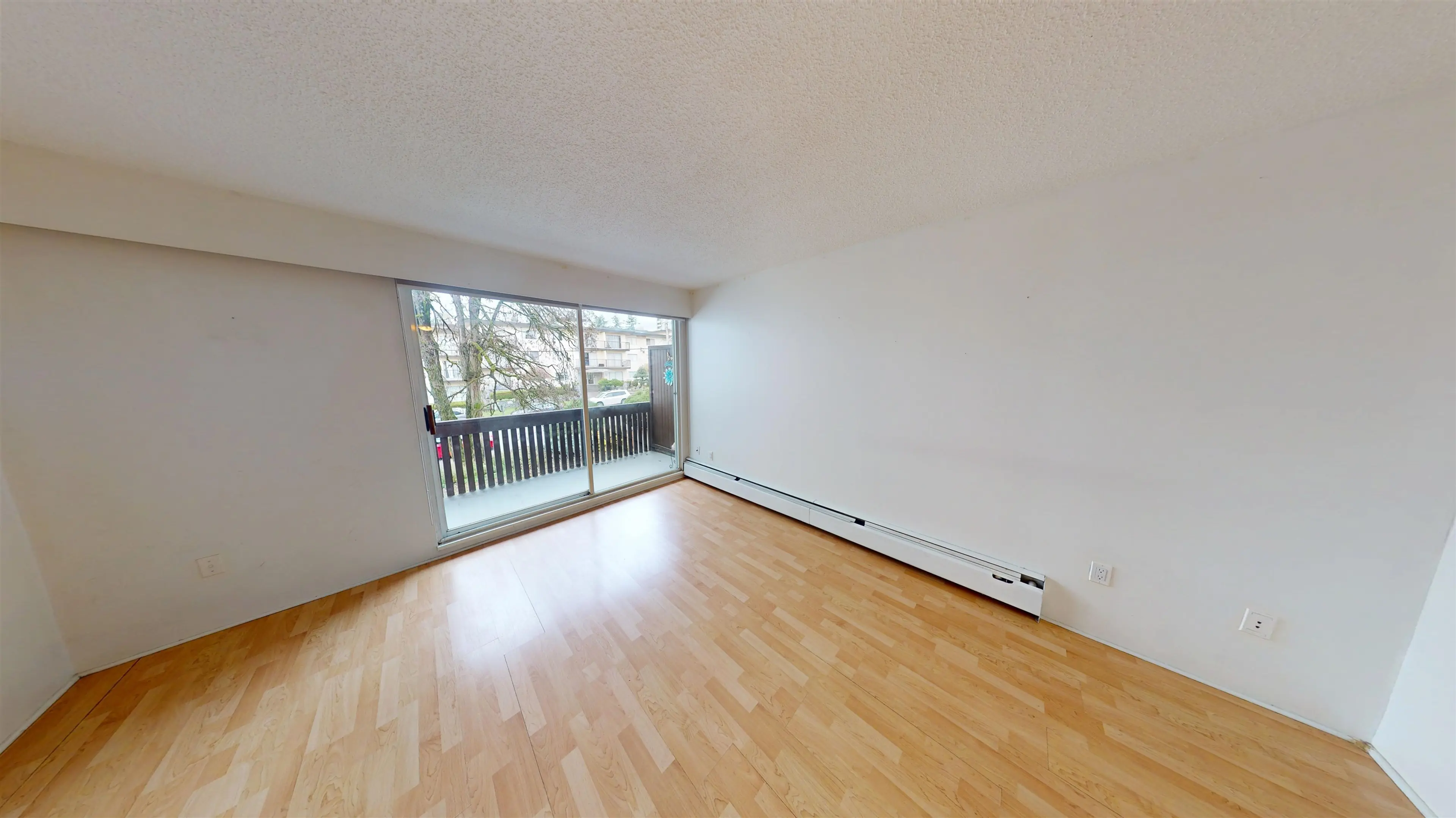 Property at #206 910 FIFTH AVENUE, New Westminster, BC