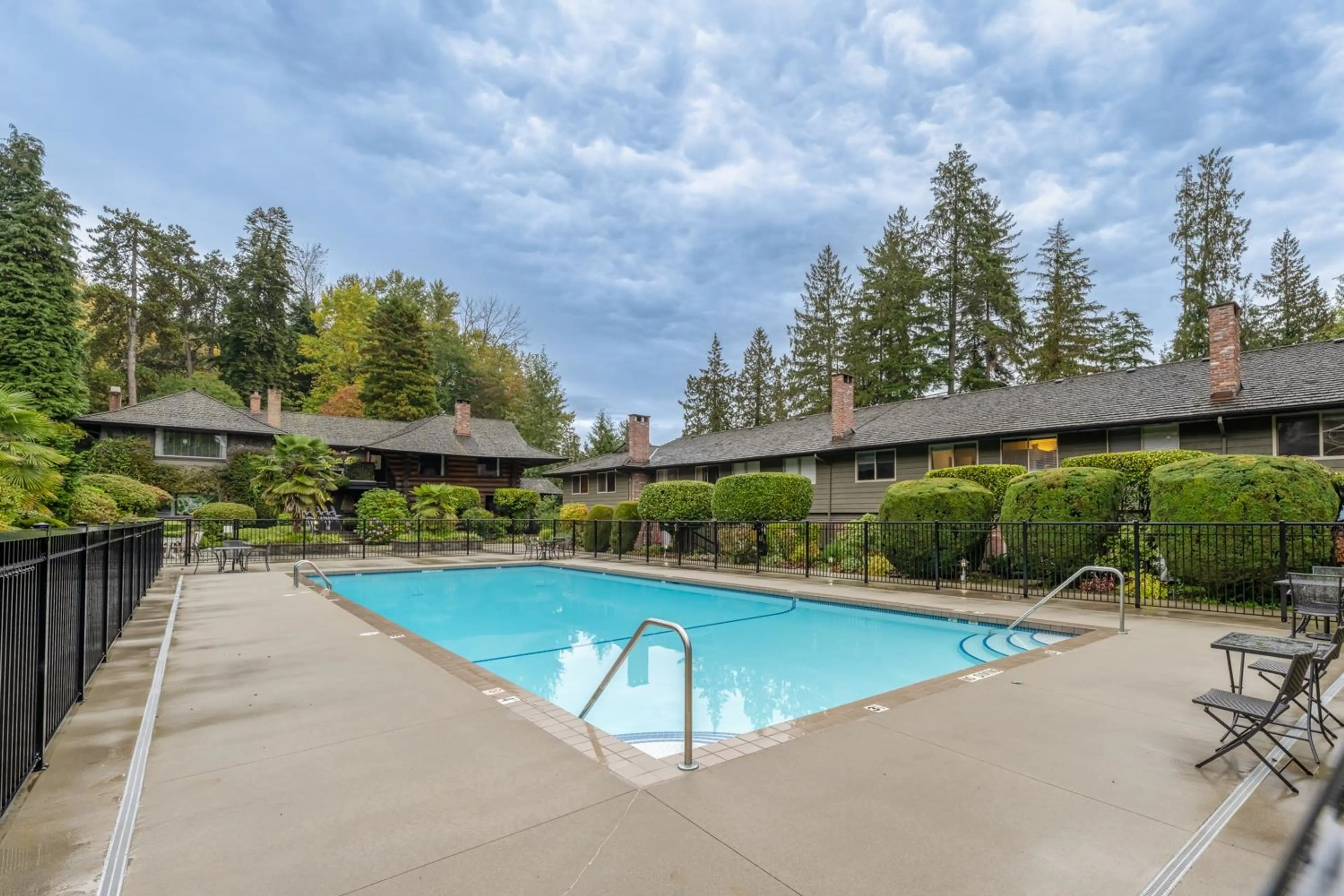 Property at #312 235 KEITH ROAD, West Vancouver, BC