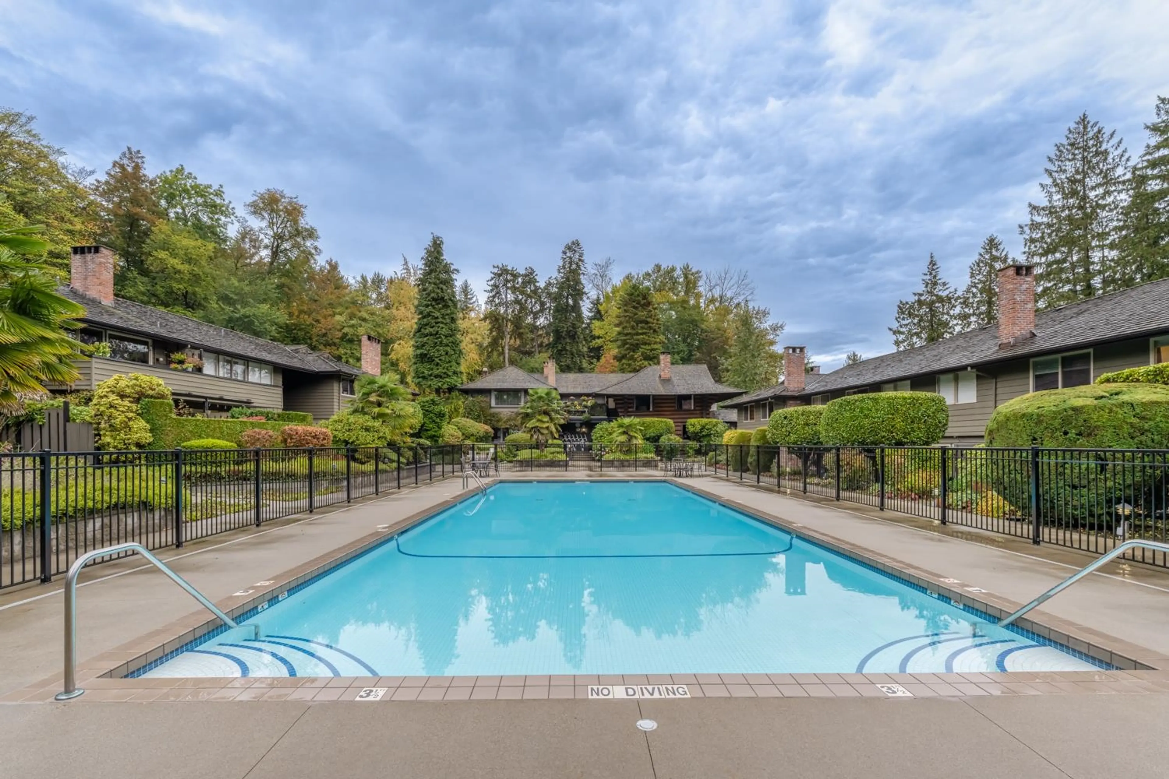 Property at #312 235 KEITH ROAD, West Vancouver, BC