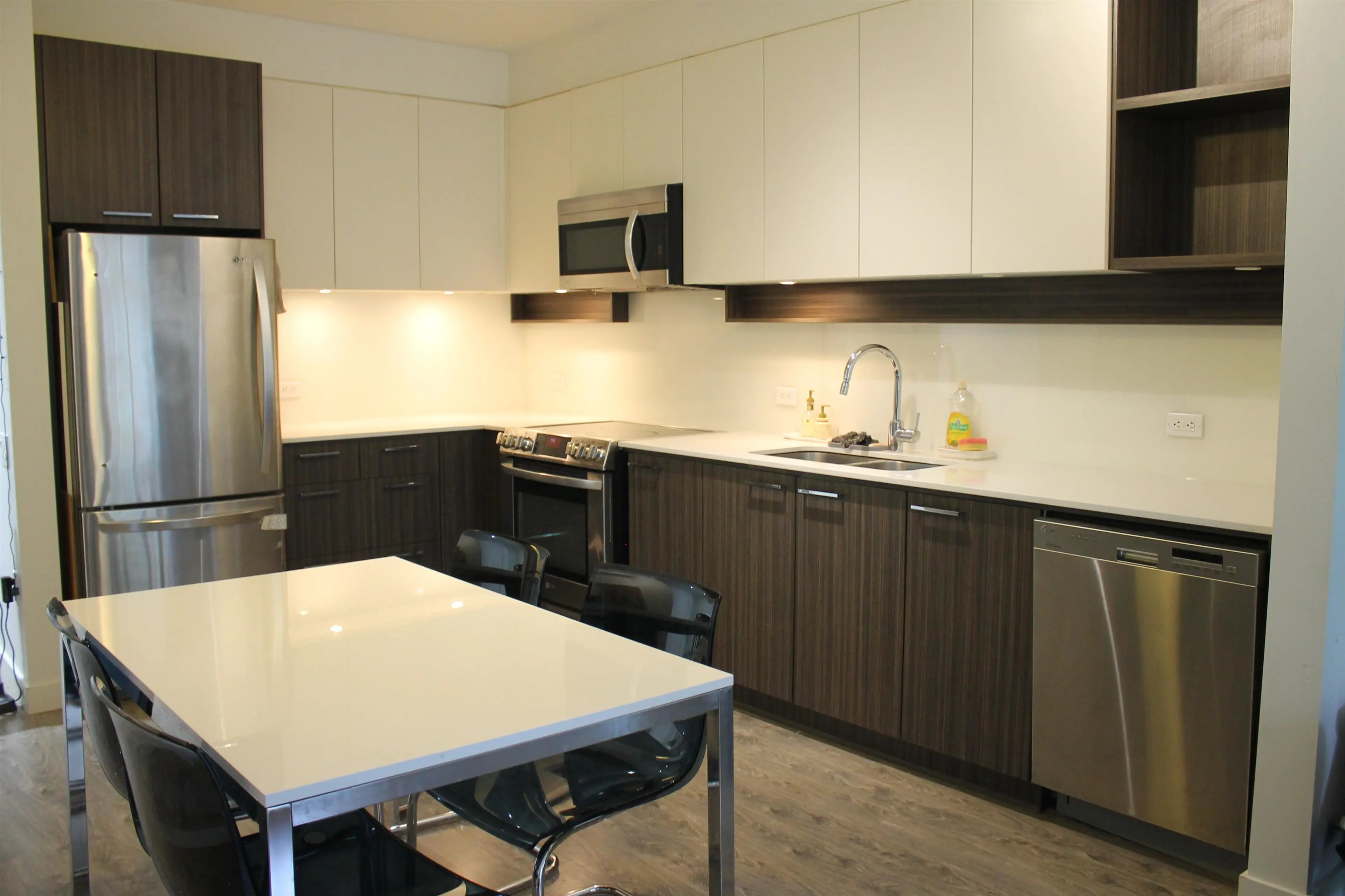 Property at #303 9250 UNIVERSITY HIGH STREET, Burnaby, BC