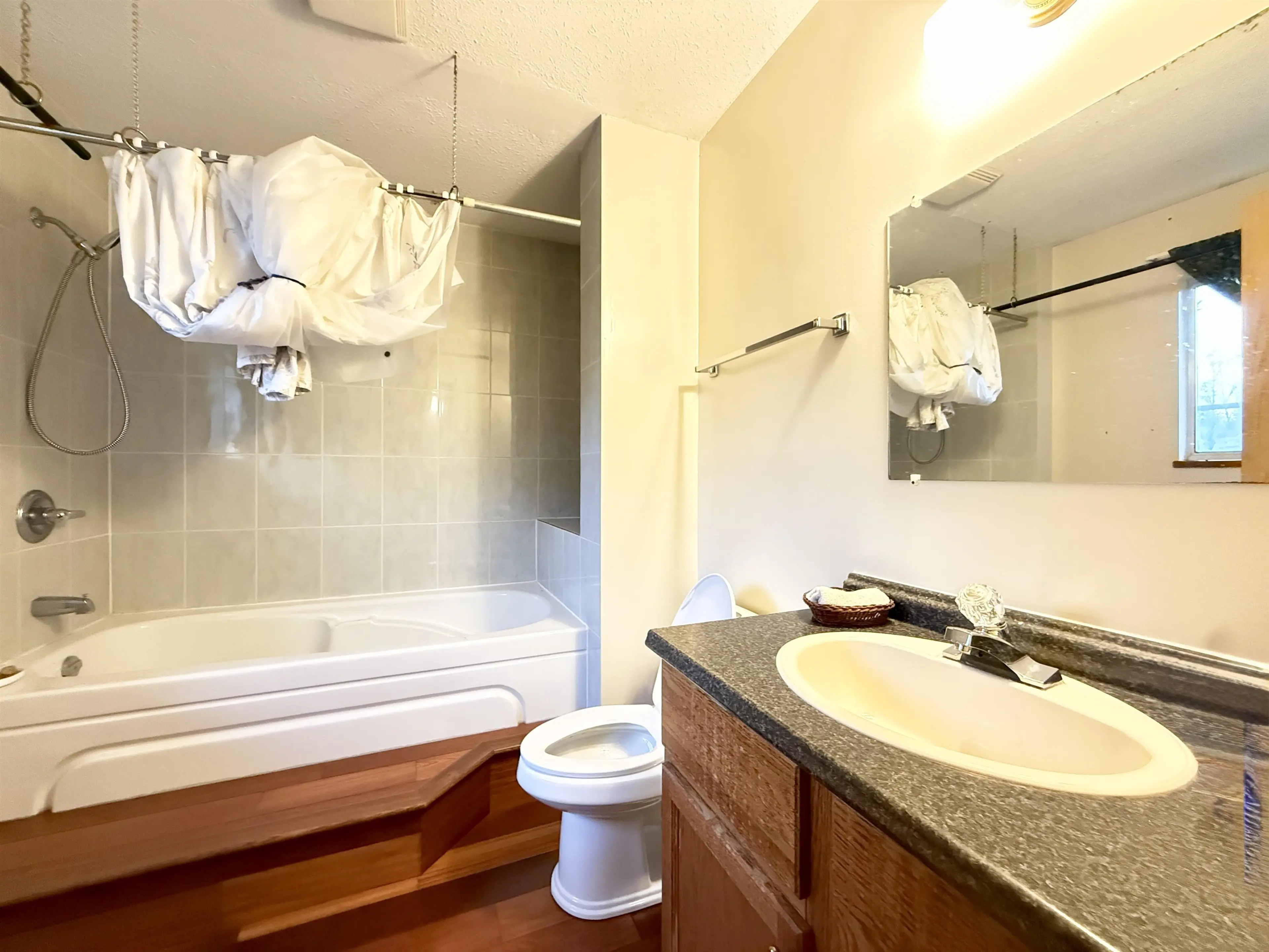 Property at 18572 76 AVENUE, Surrey, BC