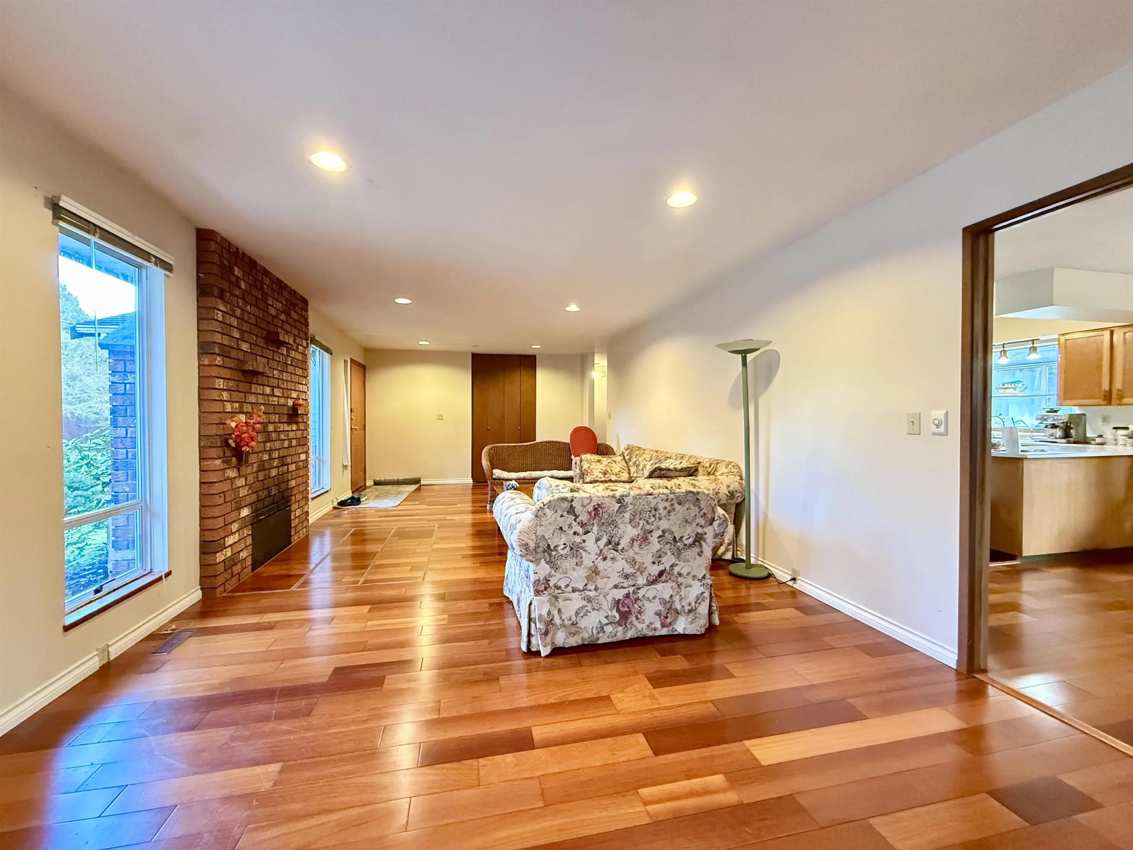 Property at 18572 76 AVENUE, Surrey, BC