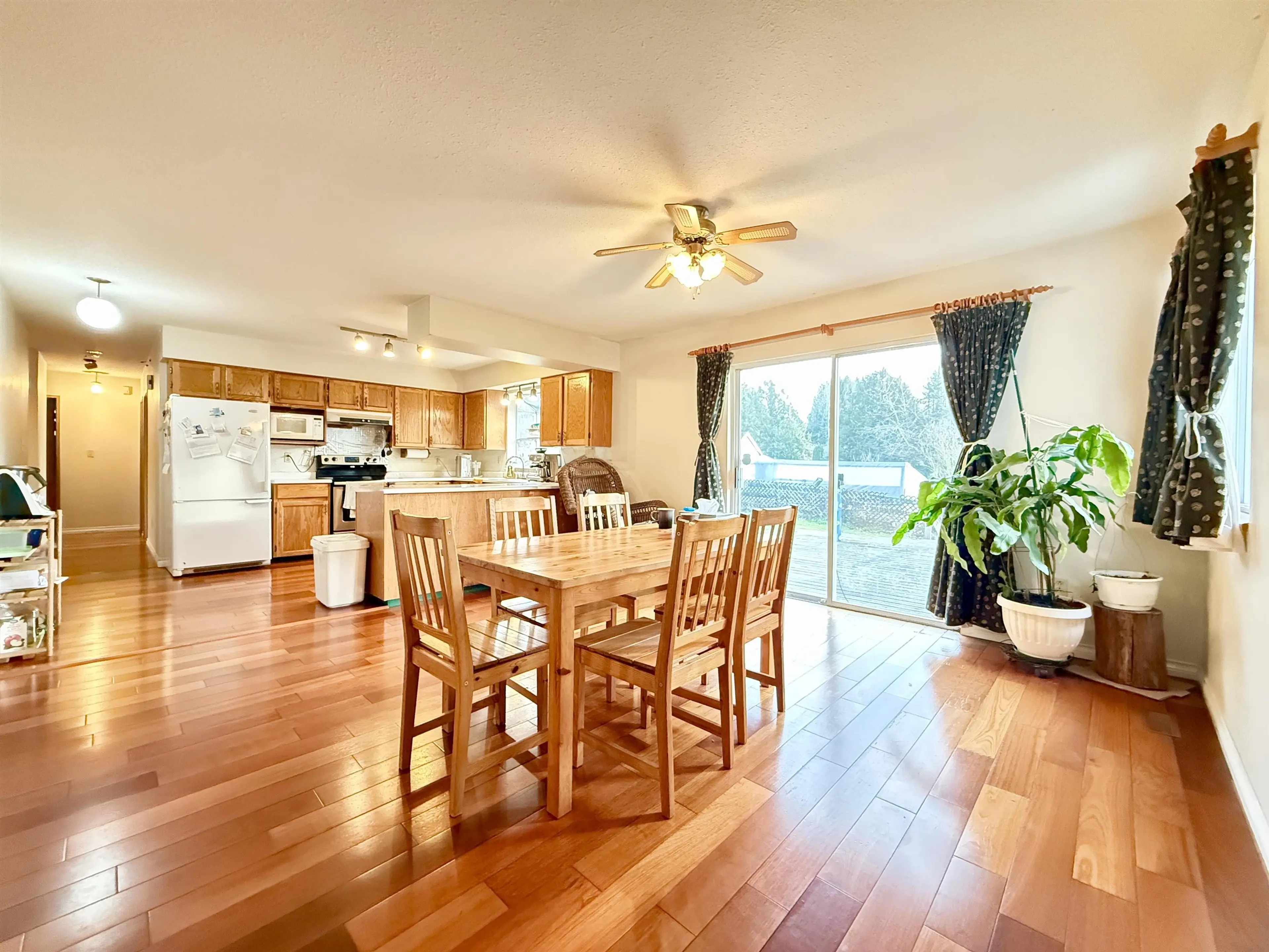 Property at 18572 76 AVENUE, Surrey, BC