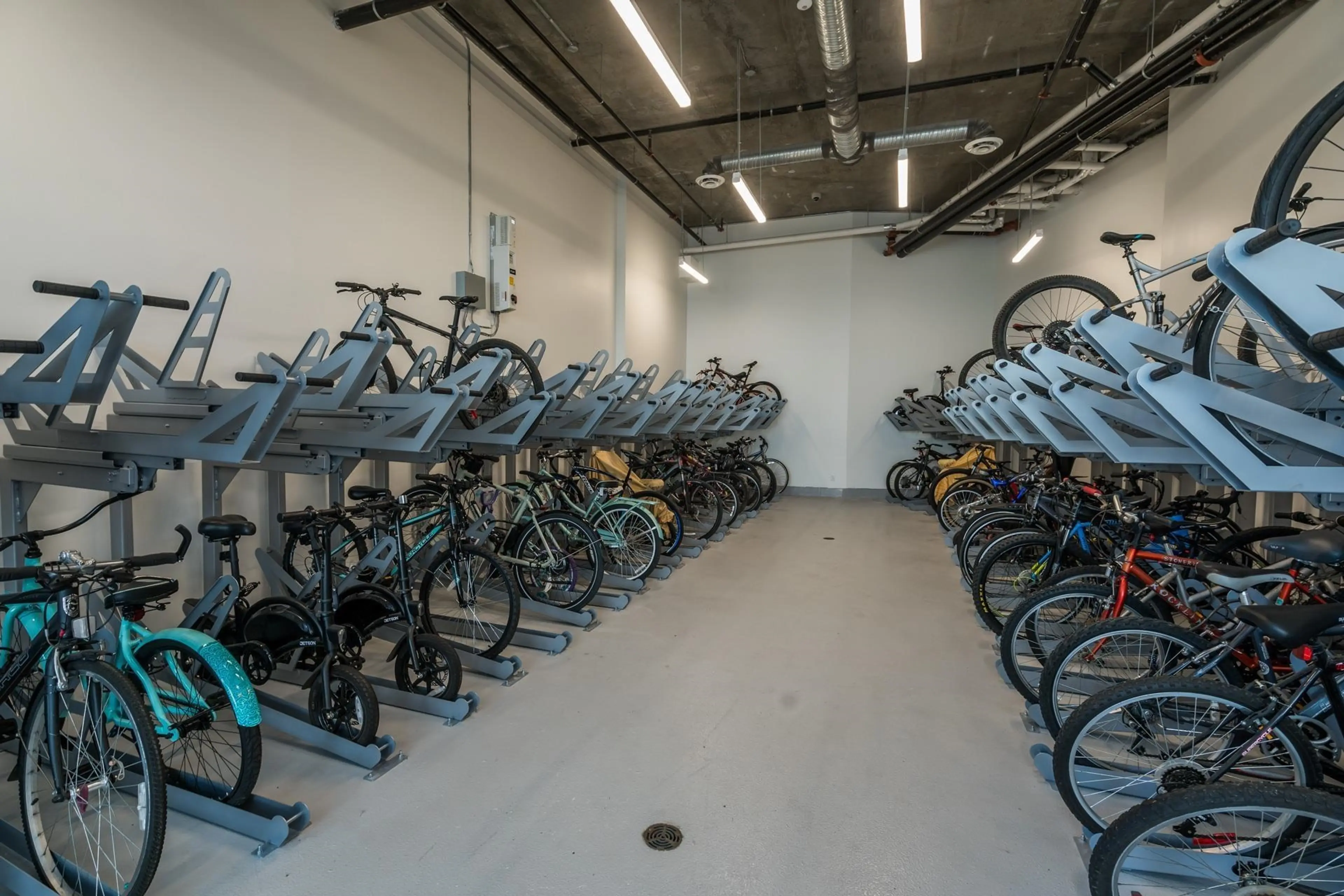 Property at #1608 10448 UNIVERSITY DRIVE, Surrey, BC