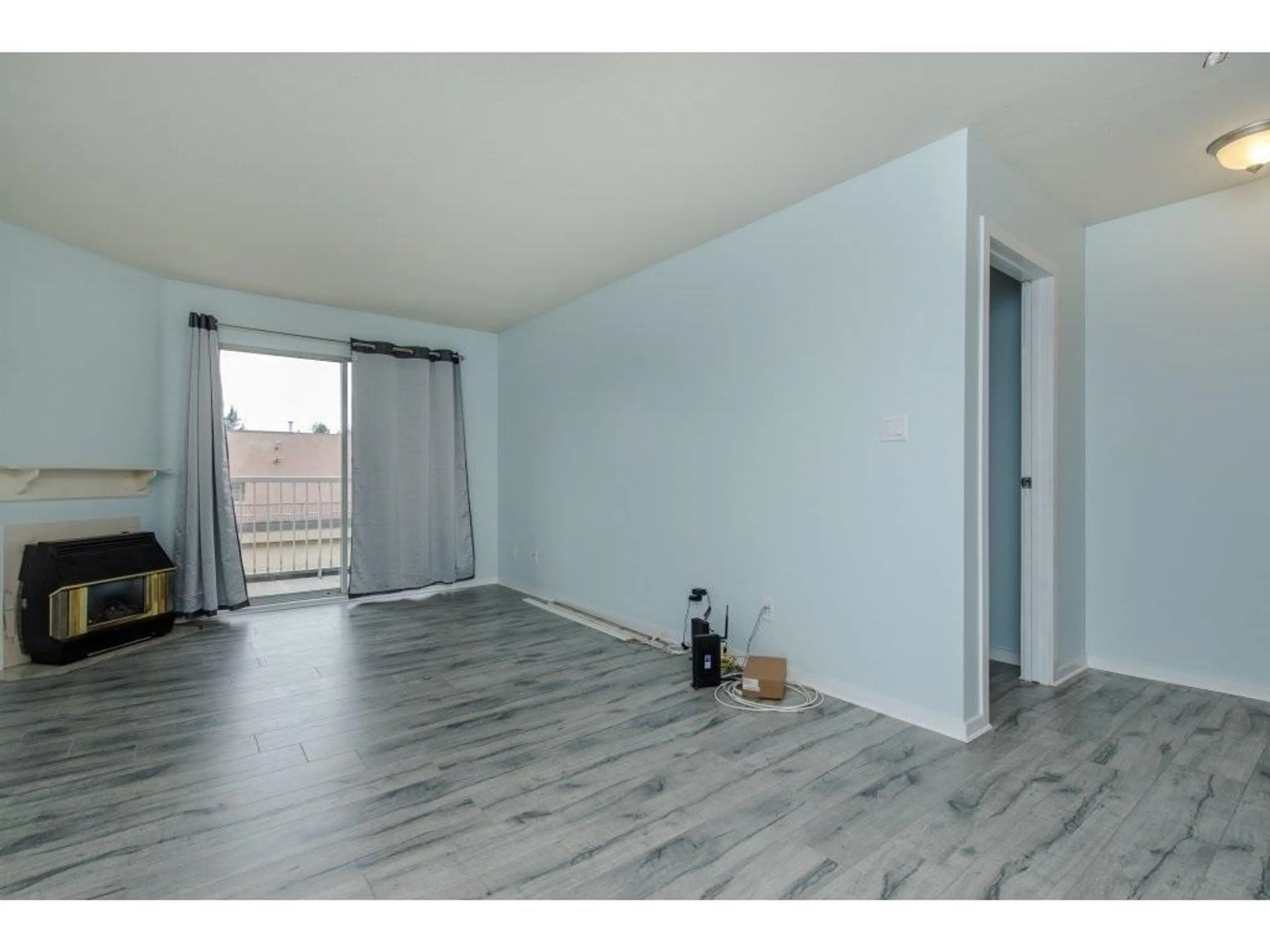 Property at #207 2567 VICTORIA STREET, Abbotsford, BC