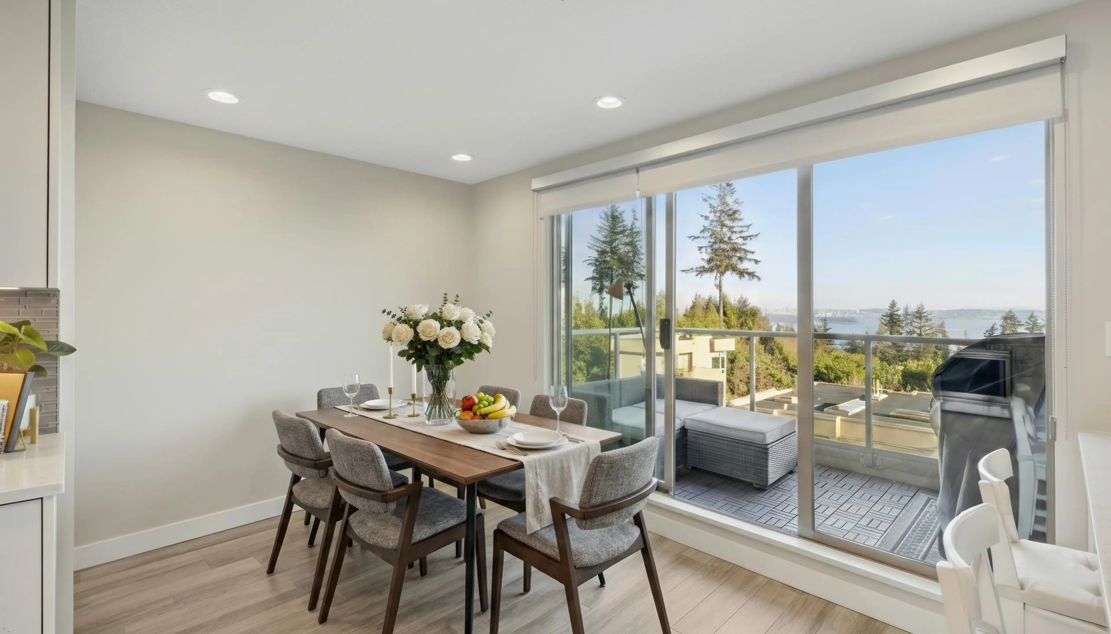 Property at #302 3131 DEER RIDGE DRIVE, West Vancouver, BC