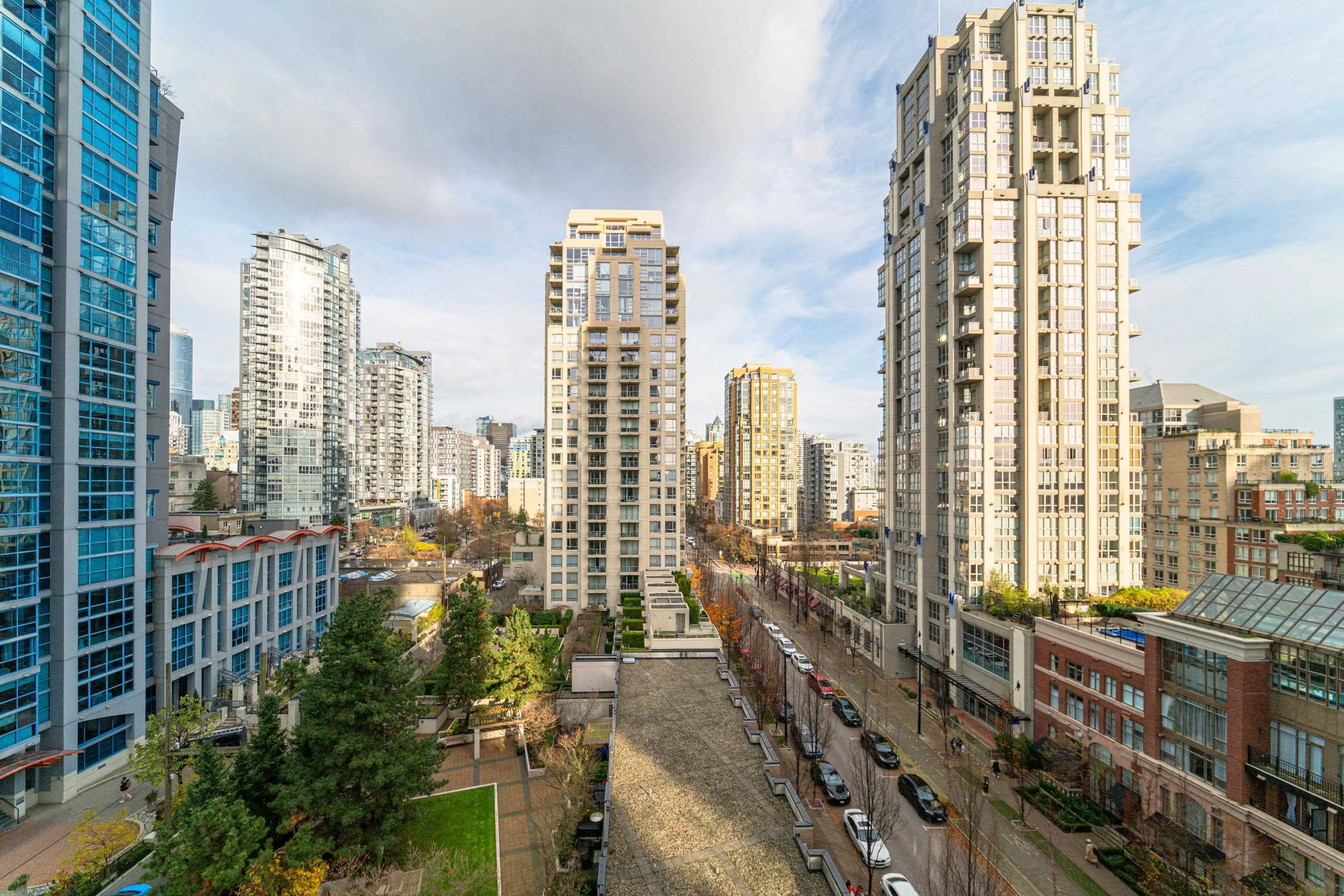 Property at #1003 1295 RICHARDS STREET, Vancouver, BC